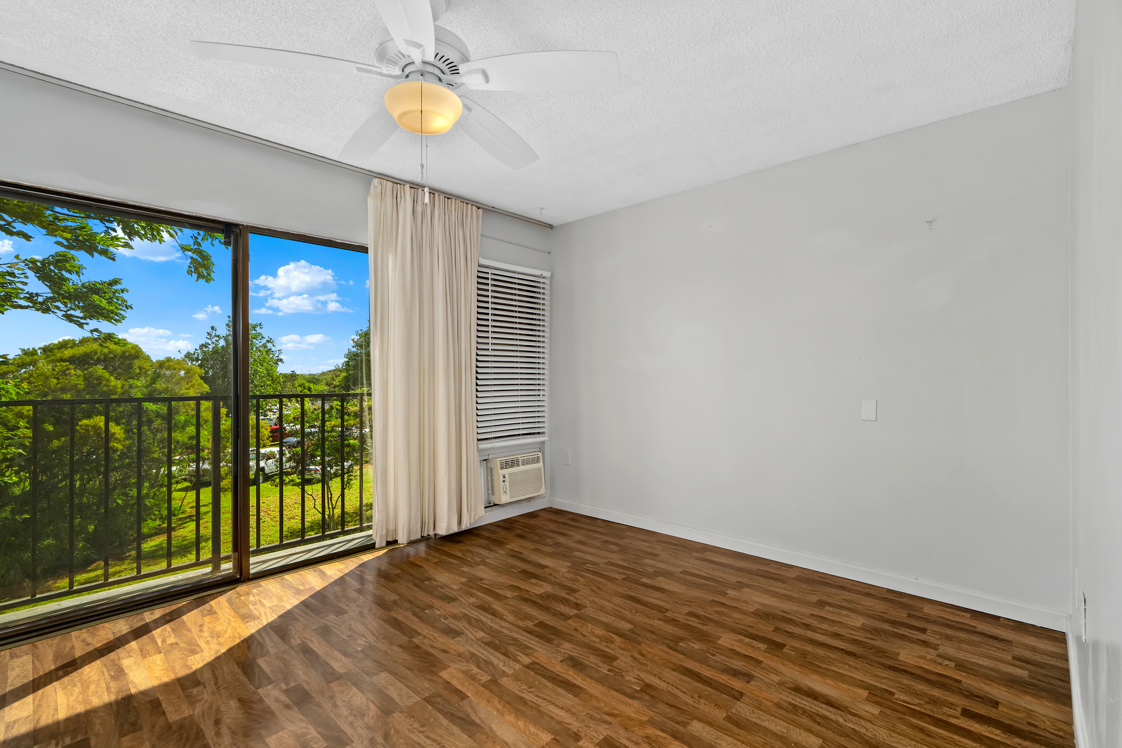 3-3400 Kuhio Hwy Unit# A307