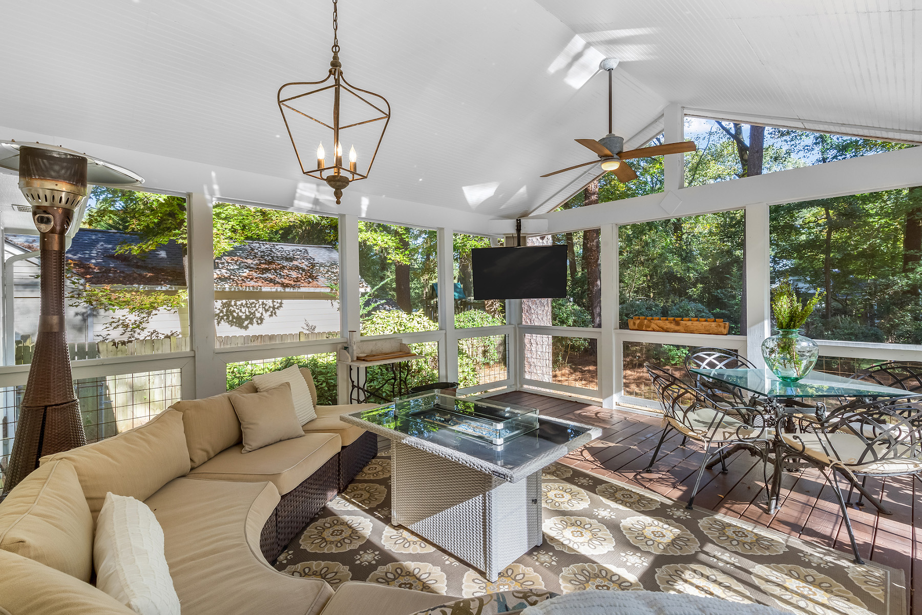 2523 Ridgewood Road