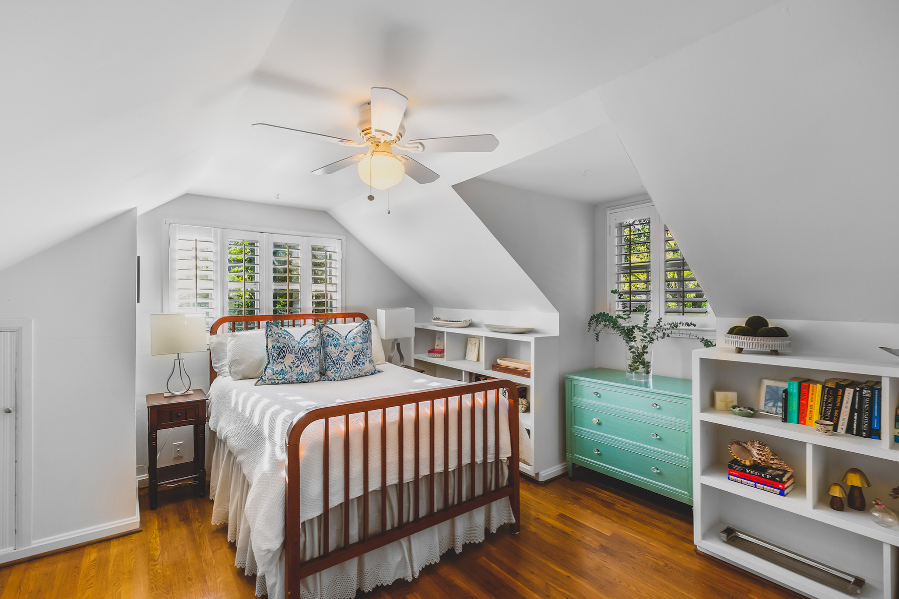 2523 Ridgewood Road