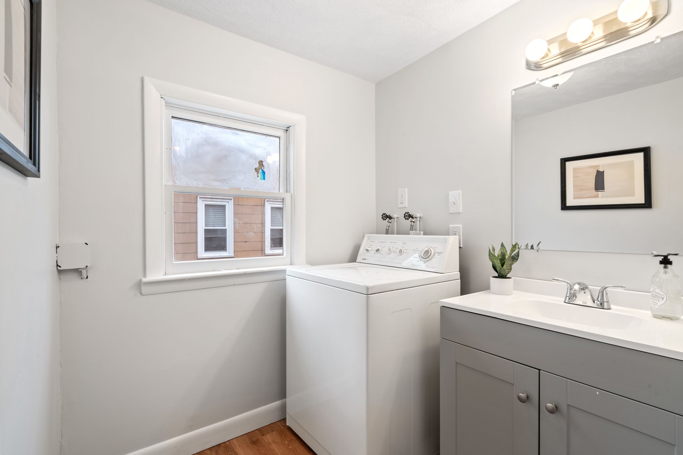 83 Arlington St 2