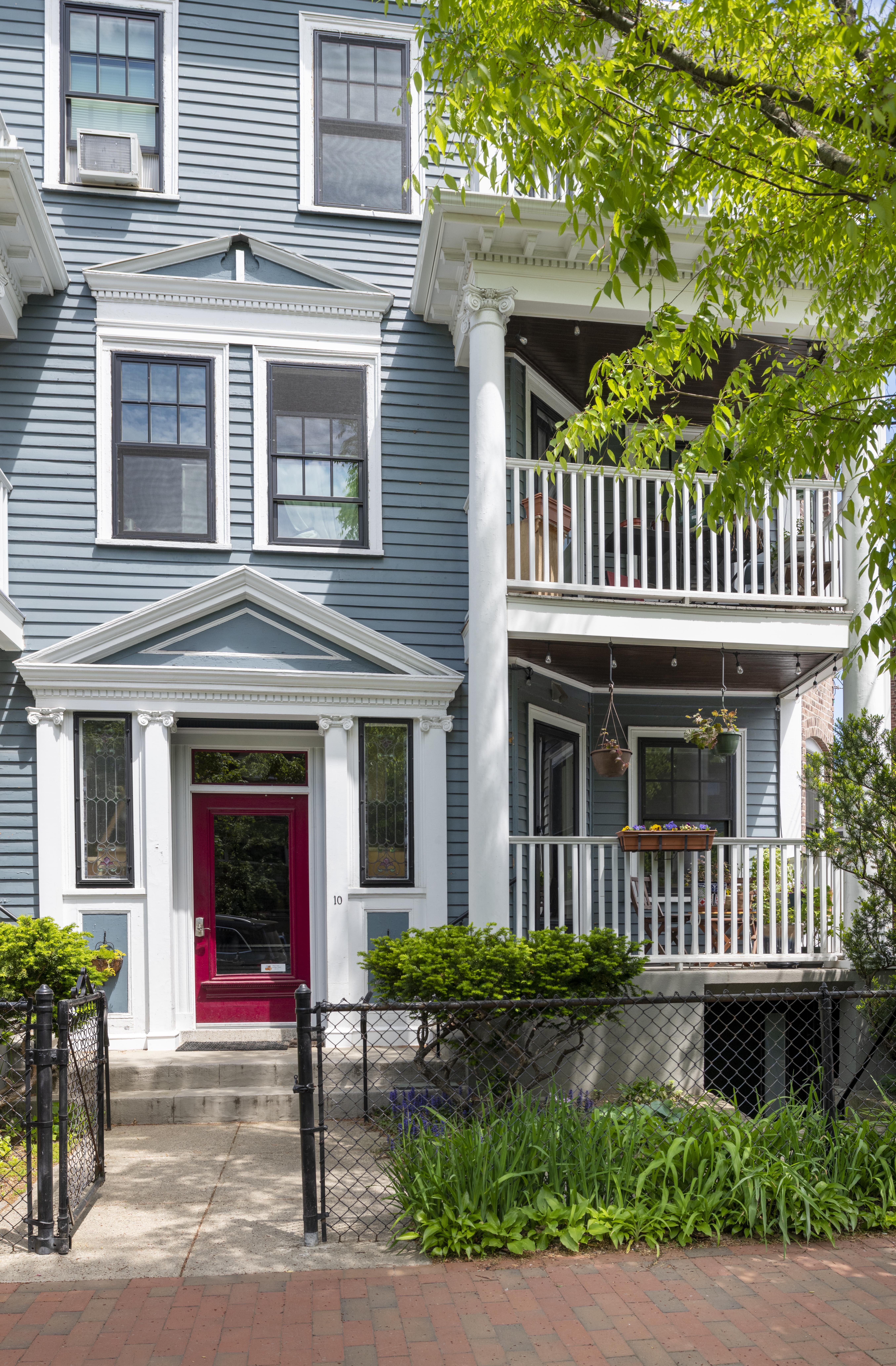 10 Bowdoin St 2
