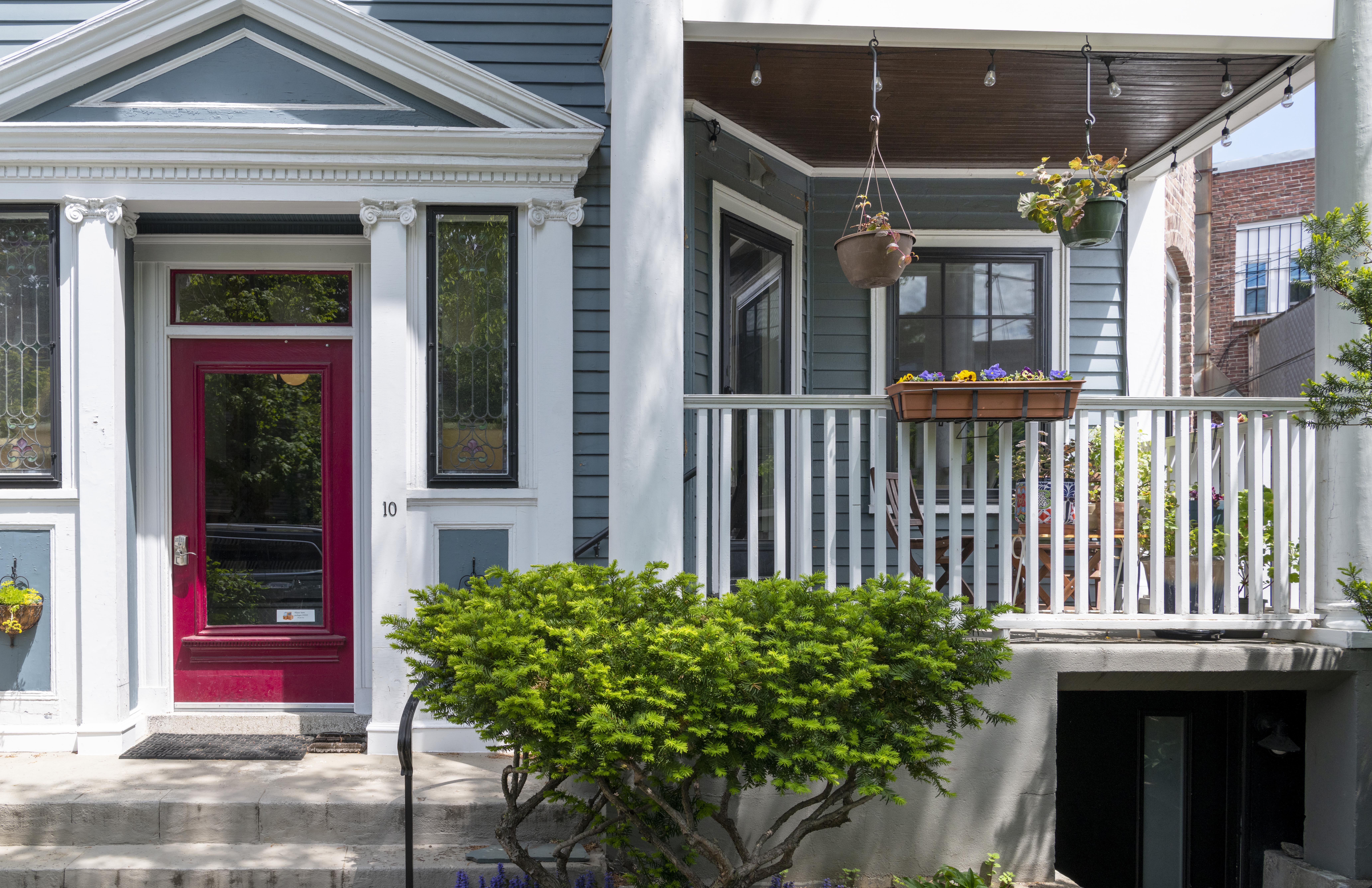 10 Bowdoin St 2