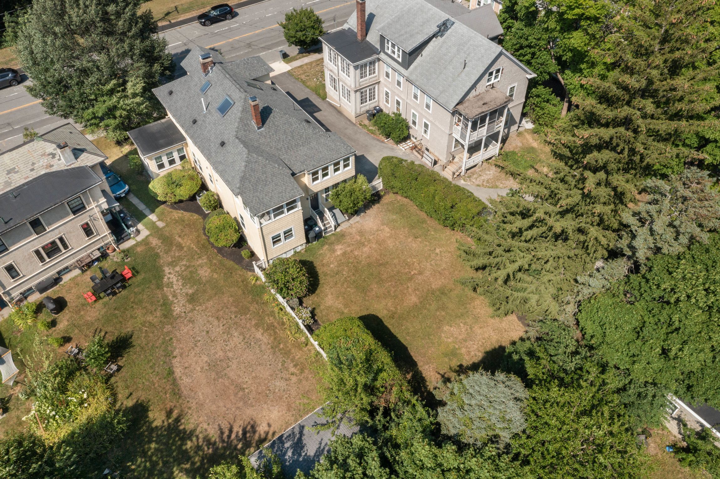 608 Huron Ave 608 