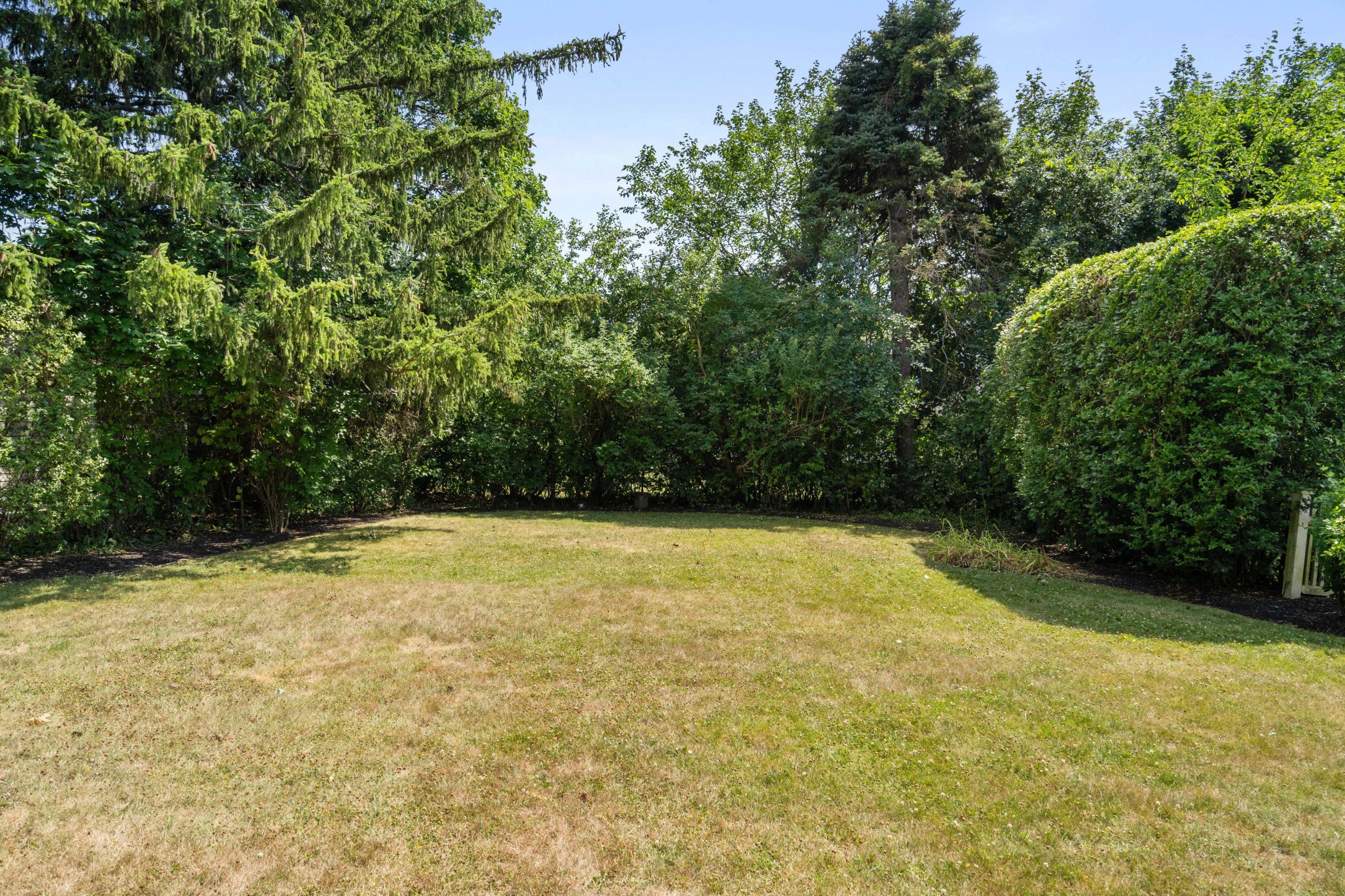 608 Huron Ave 608 