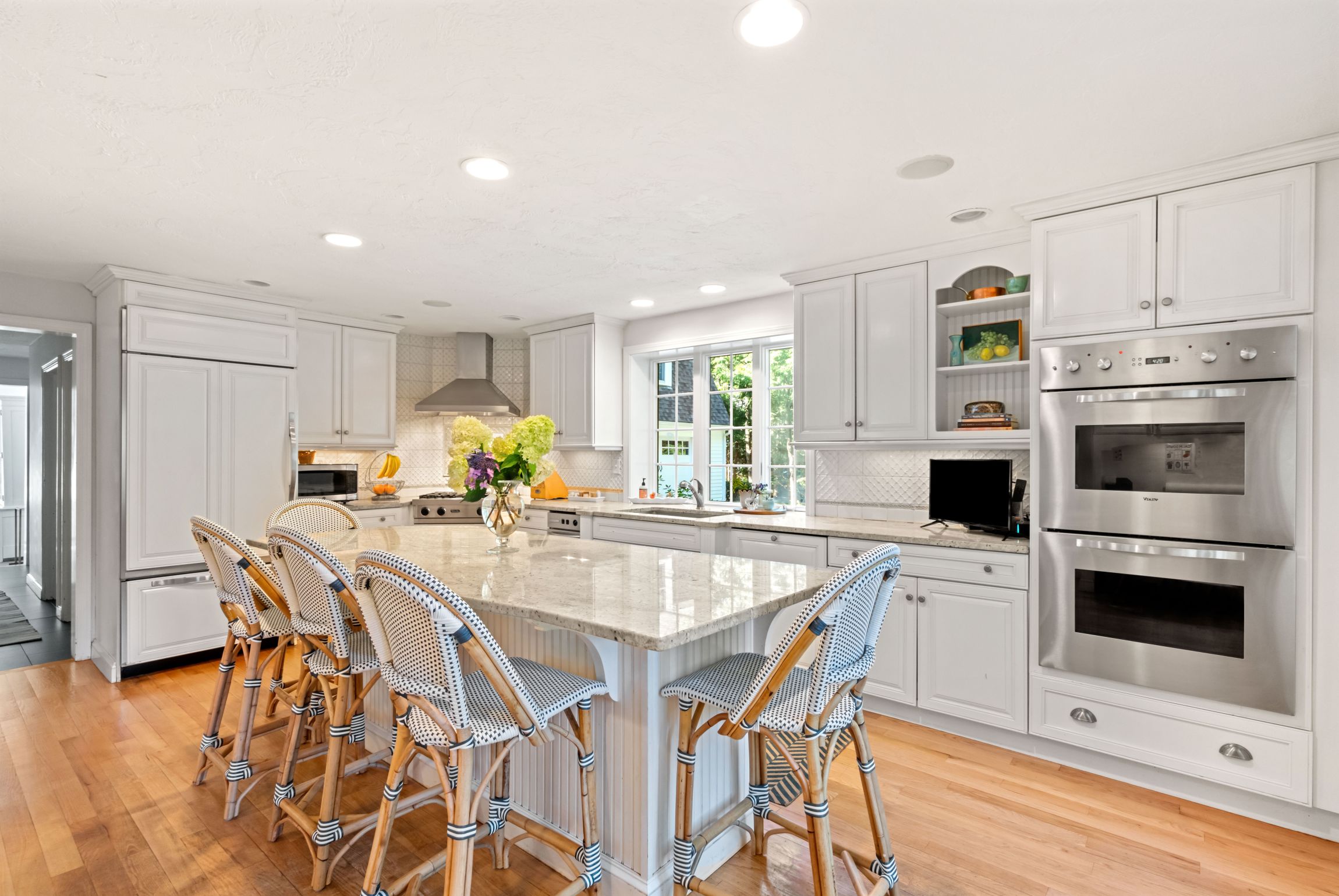 6 Pheasant Hill Road