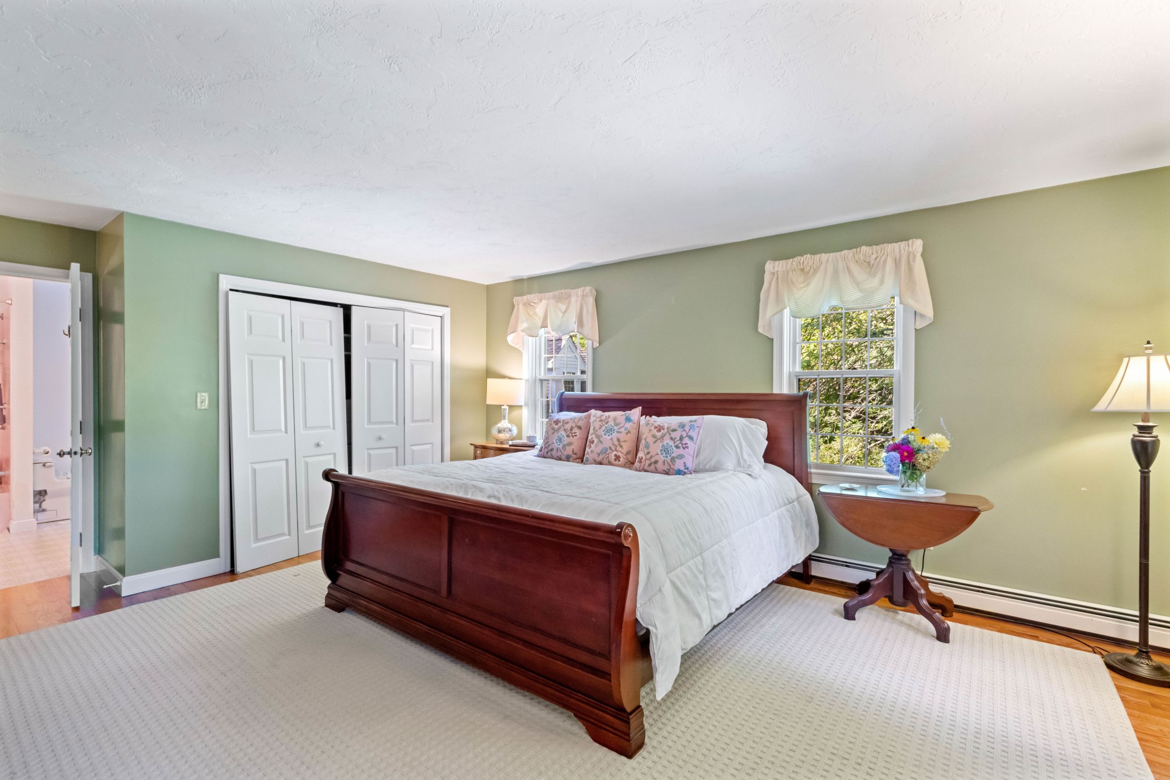 6 Pheasant Hill Road