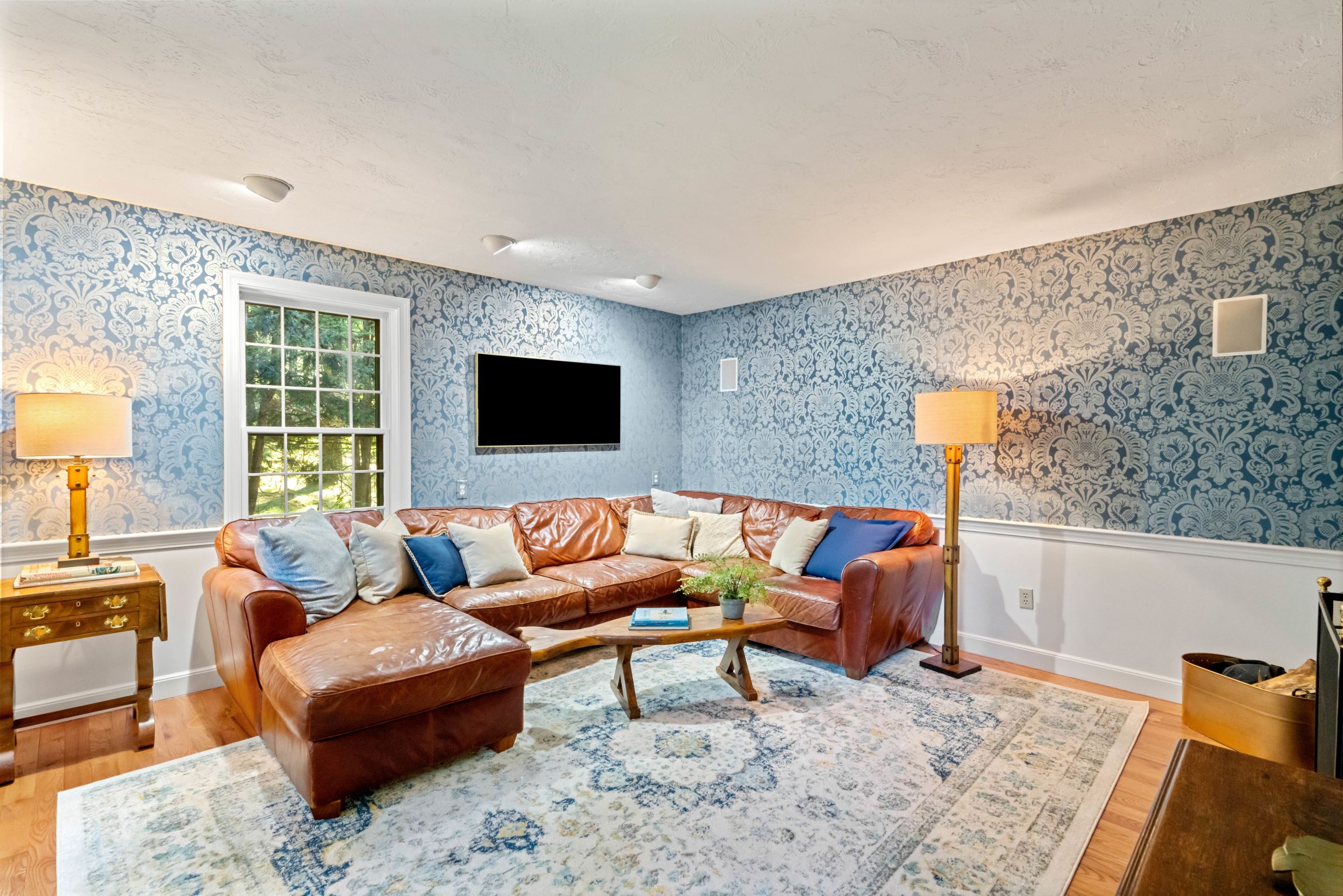 6 Pheasant Hill Road