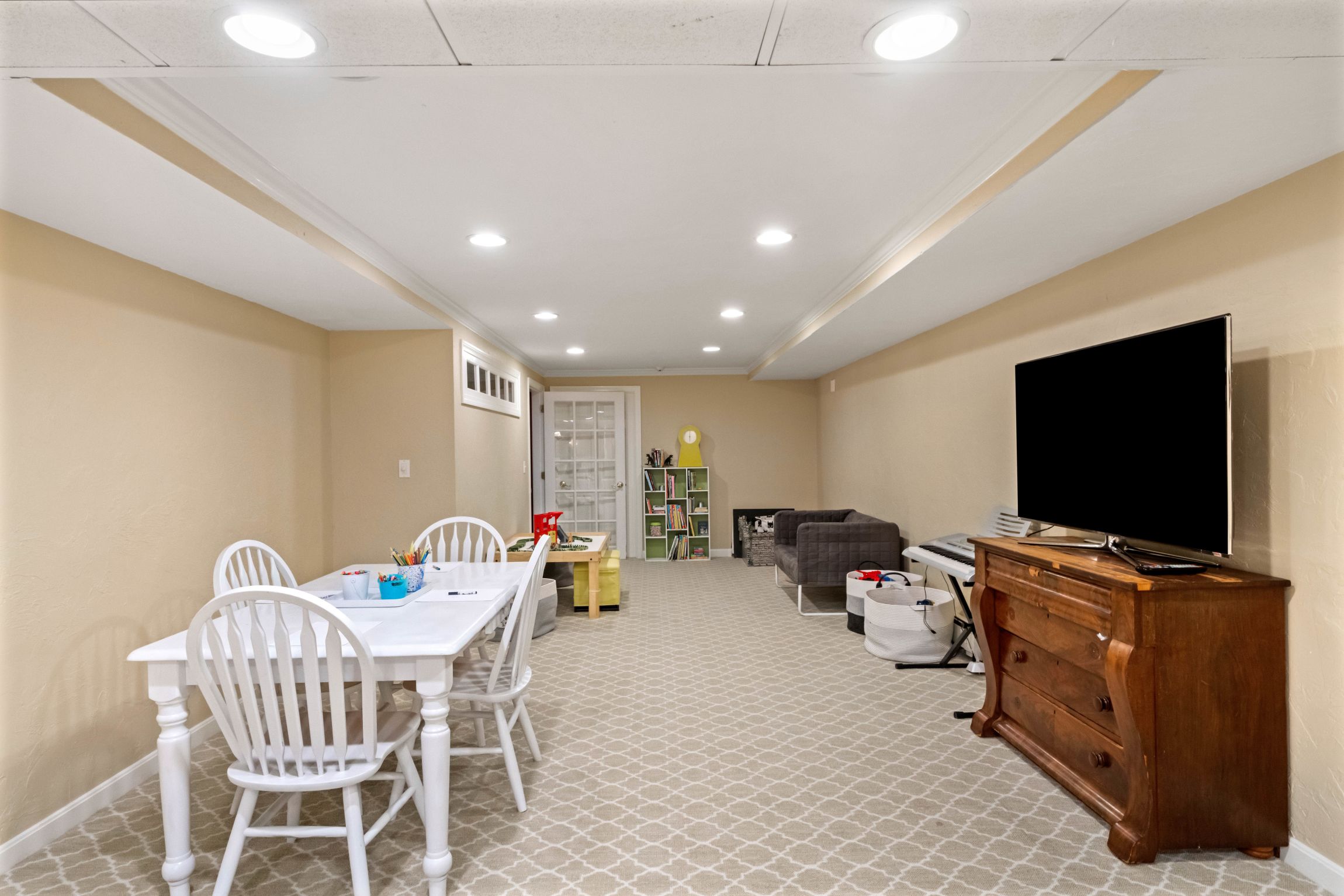 6 Pheasant Hill Road