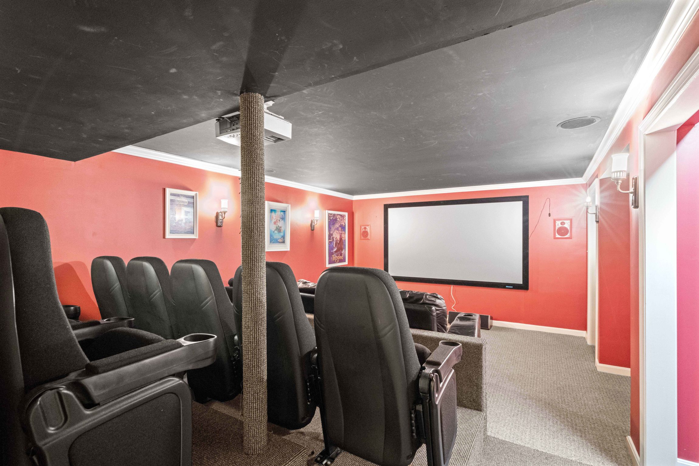 6 Pheasant Hill Road