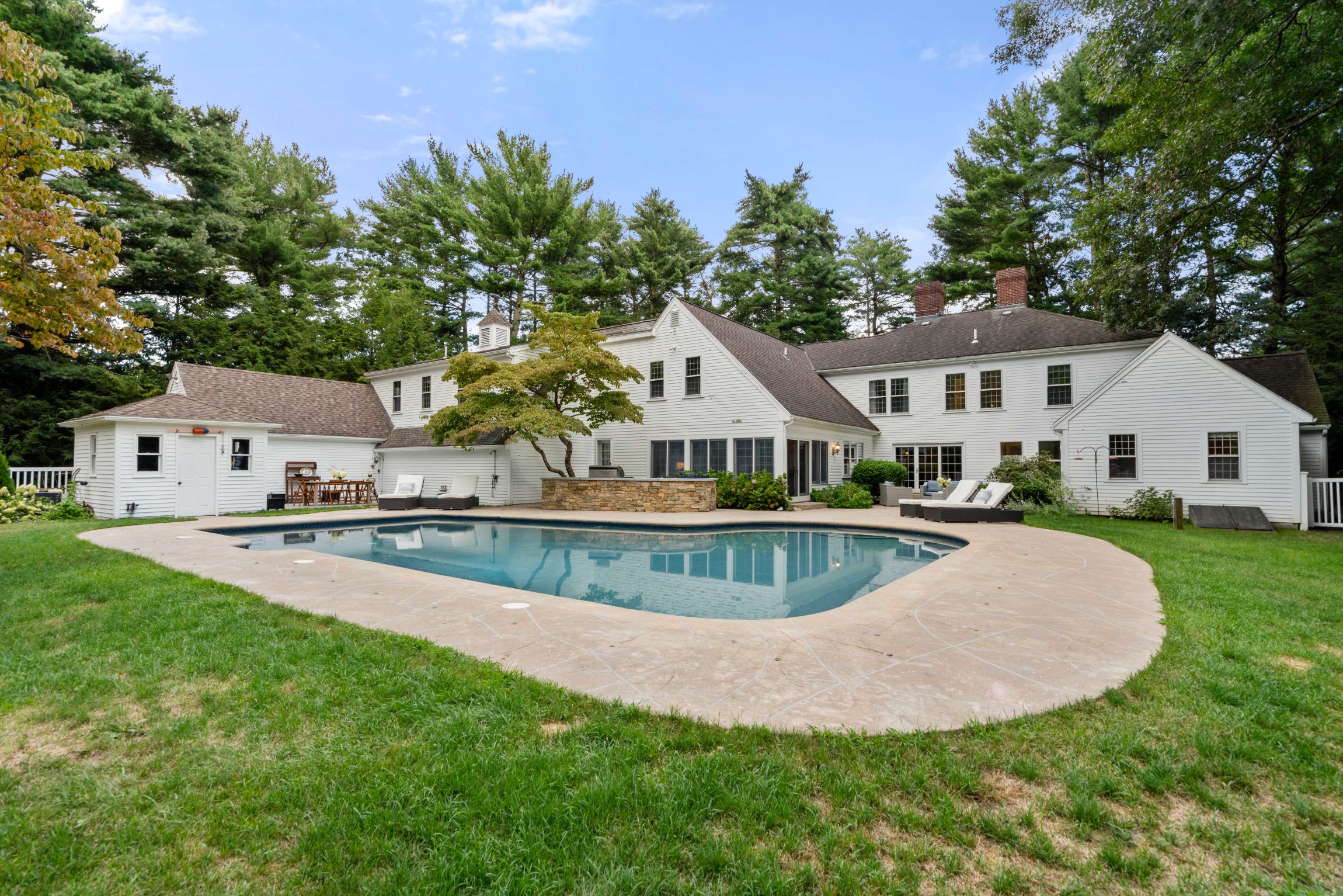 6 Pheasant Hill Road