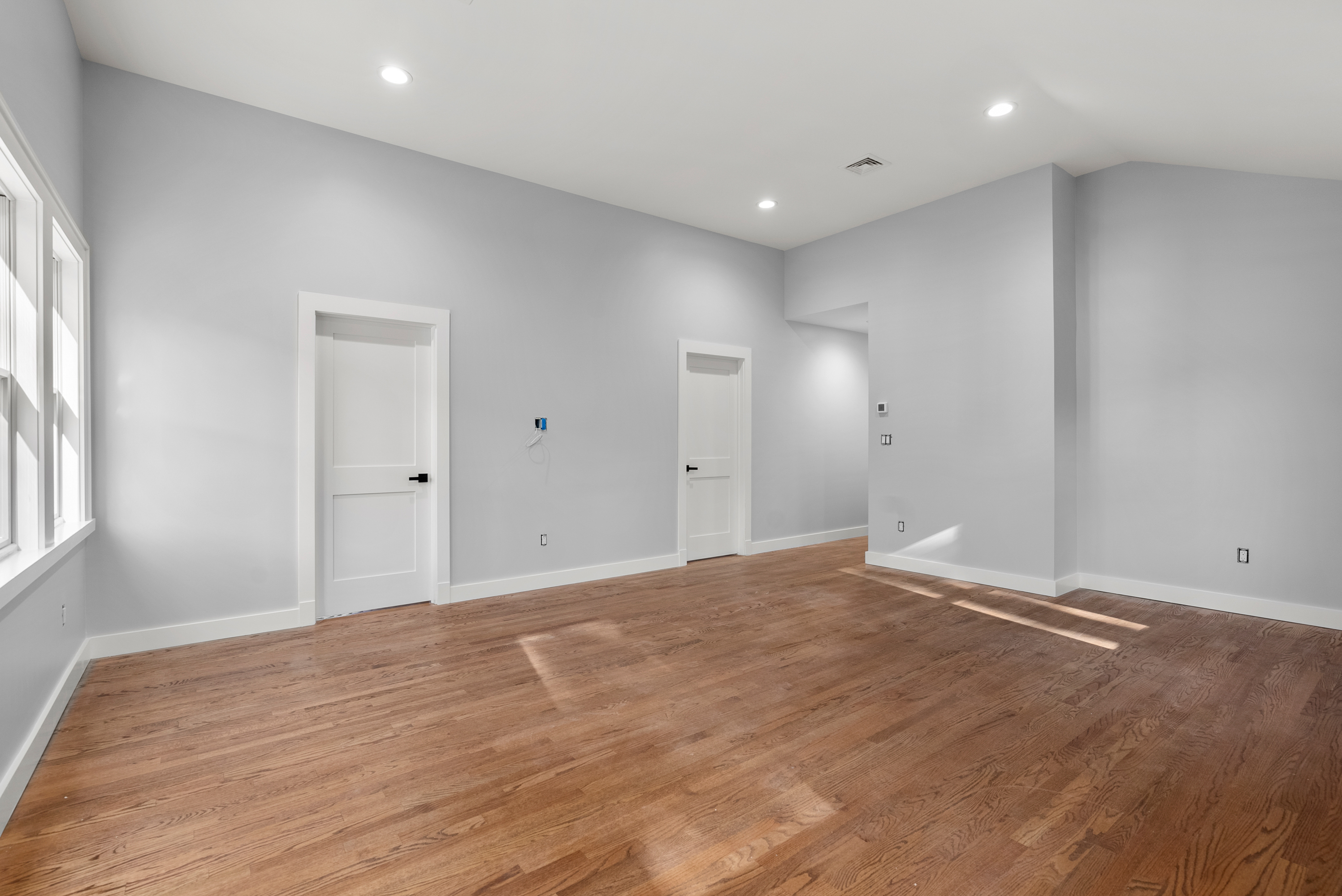 162 Winter St 