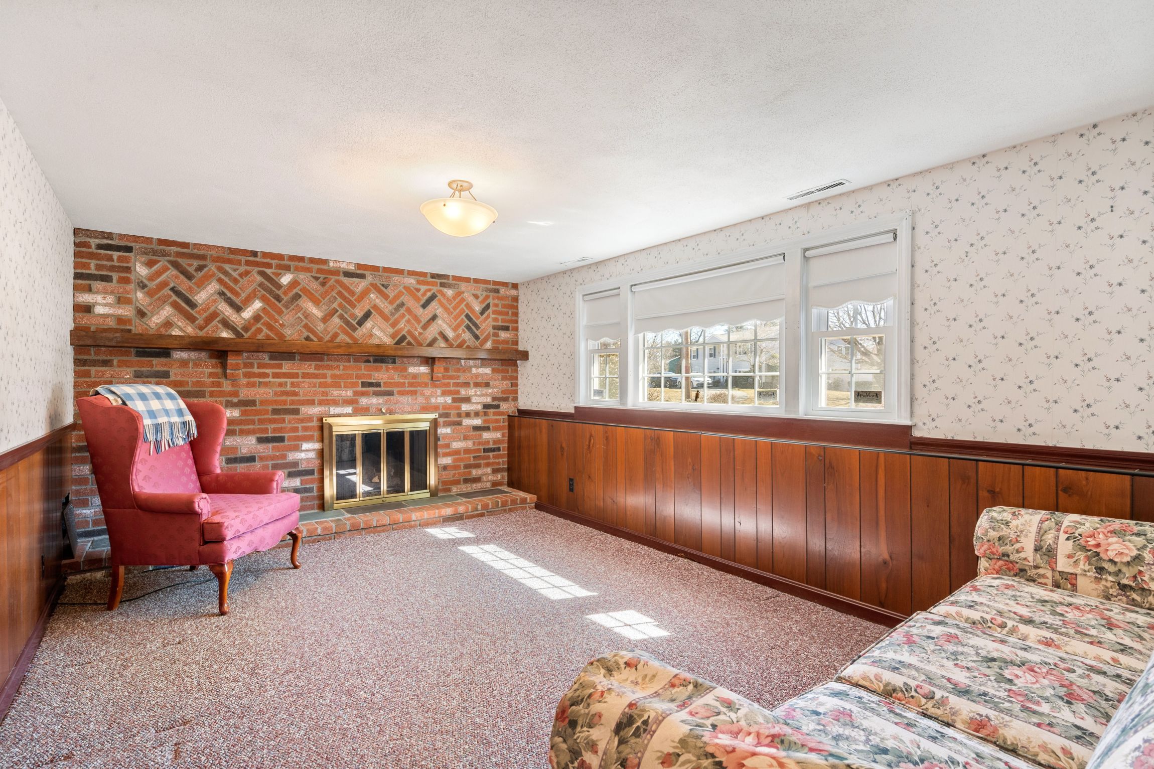 11 Jeffrey Rd