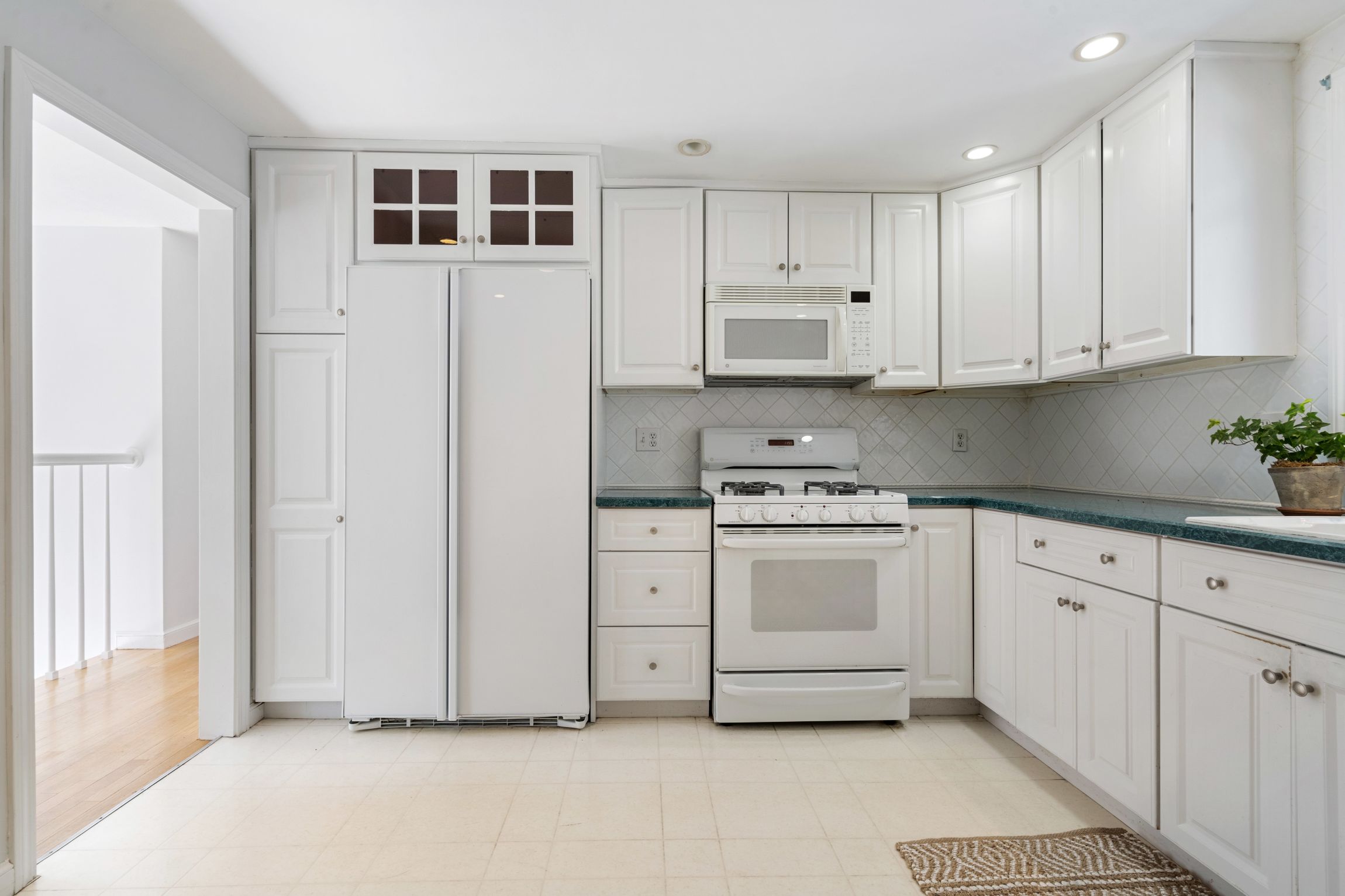 11 Jeffrey Rd