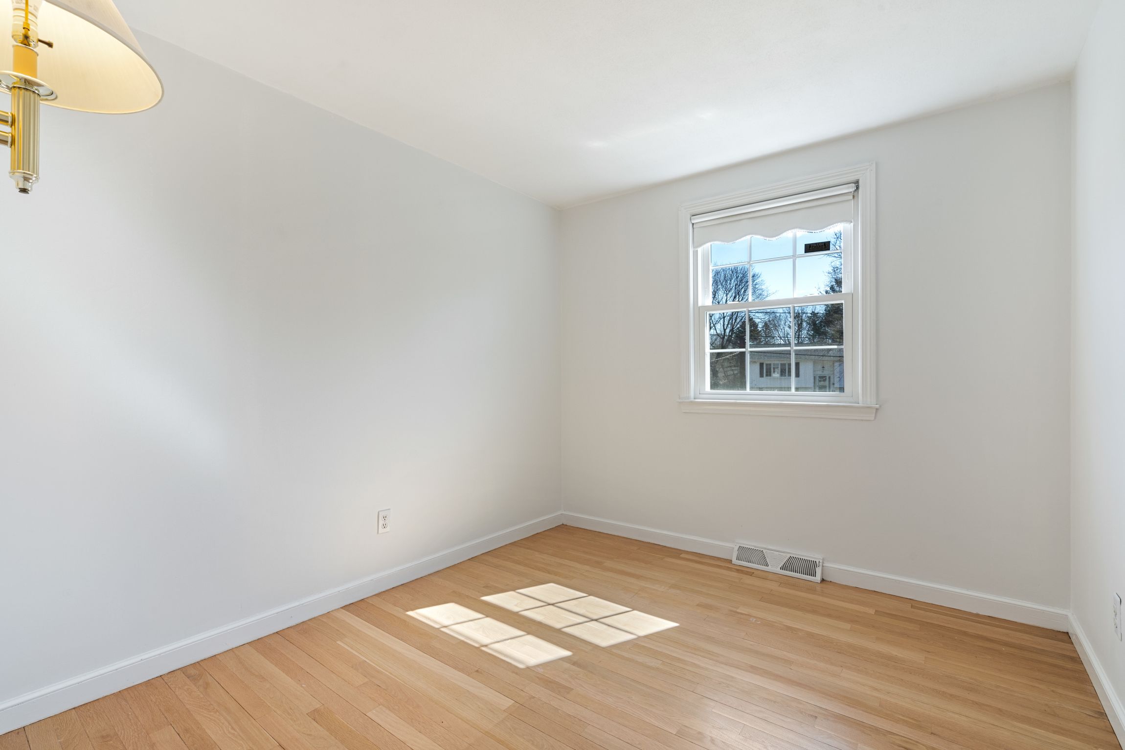 11 Jeffrey Rd