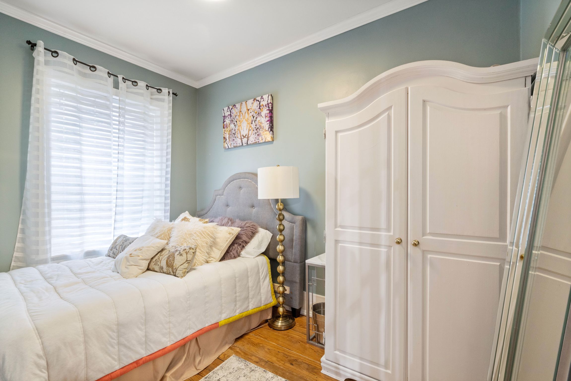 883 Harrison Ave 2