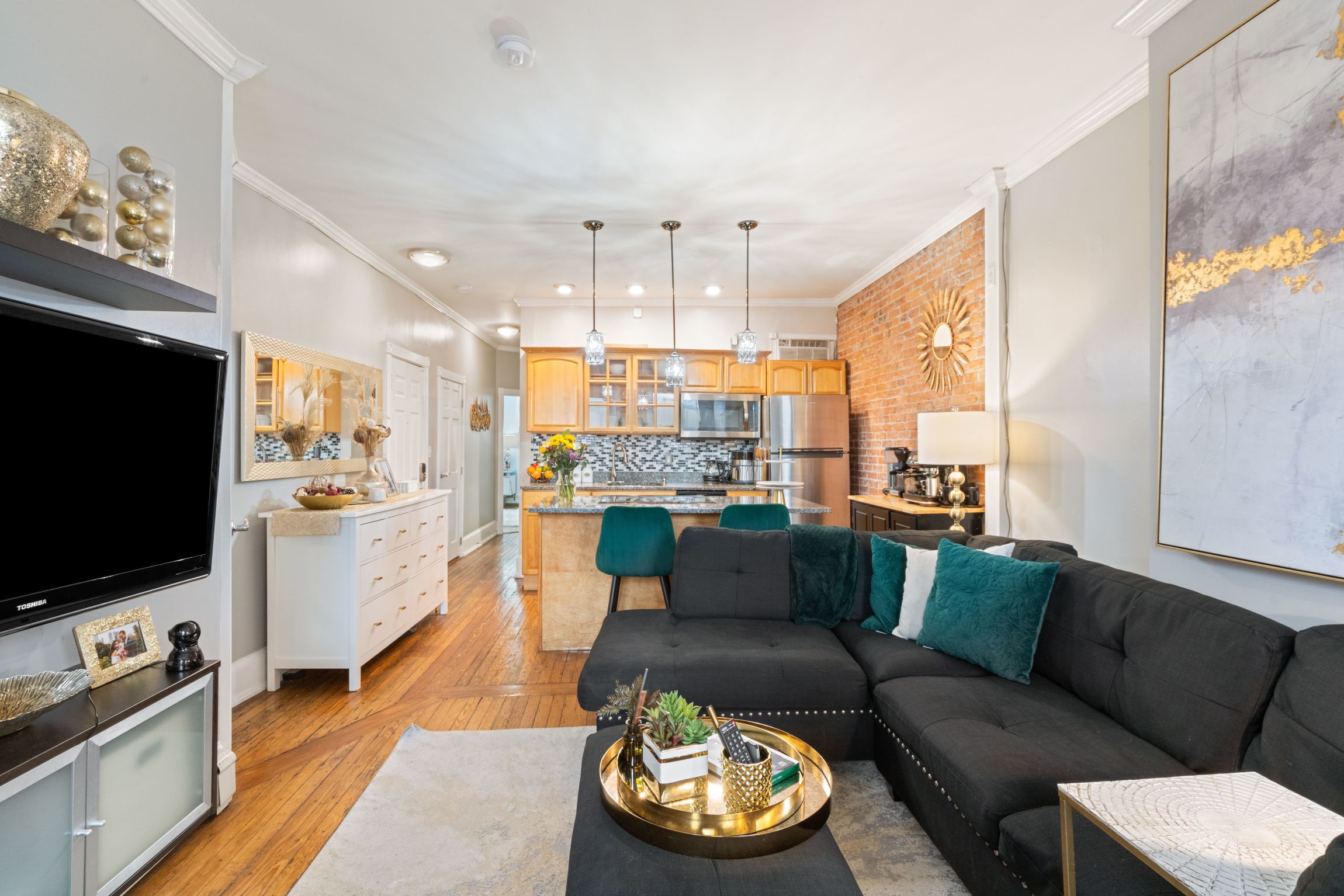 883 Harrison Ave 2