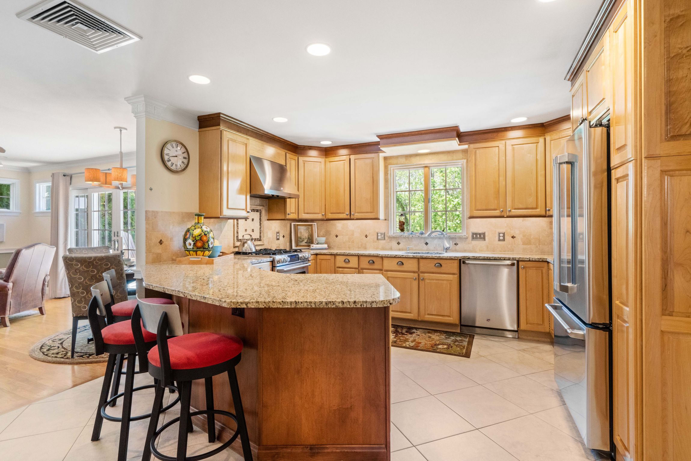 49 Kenelm Drive