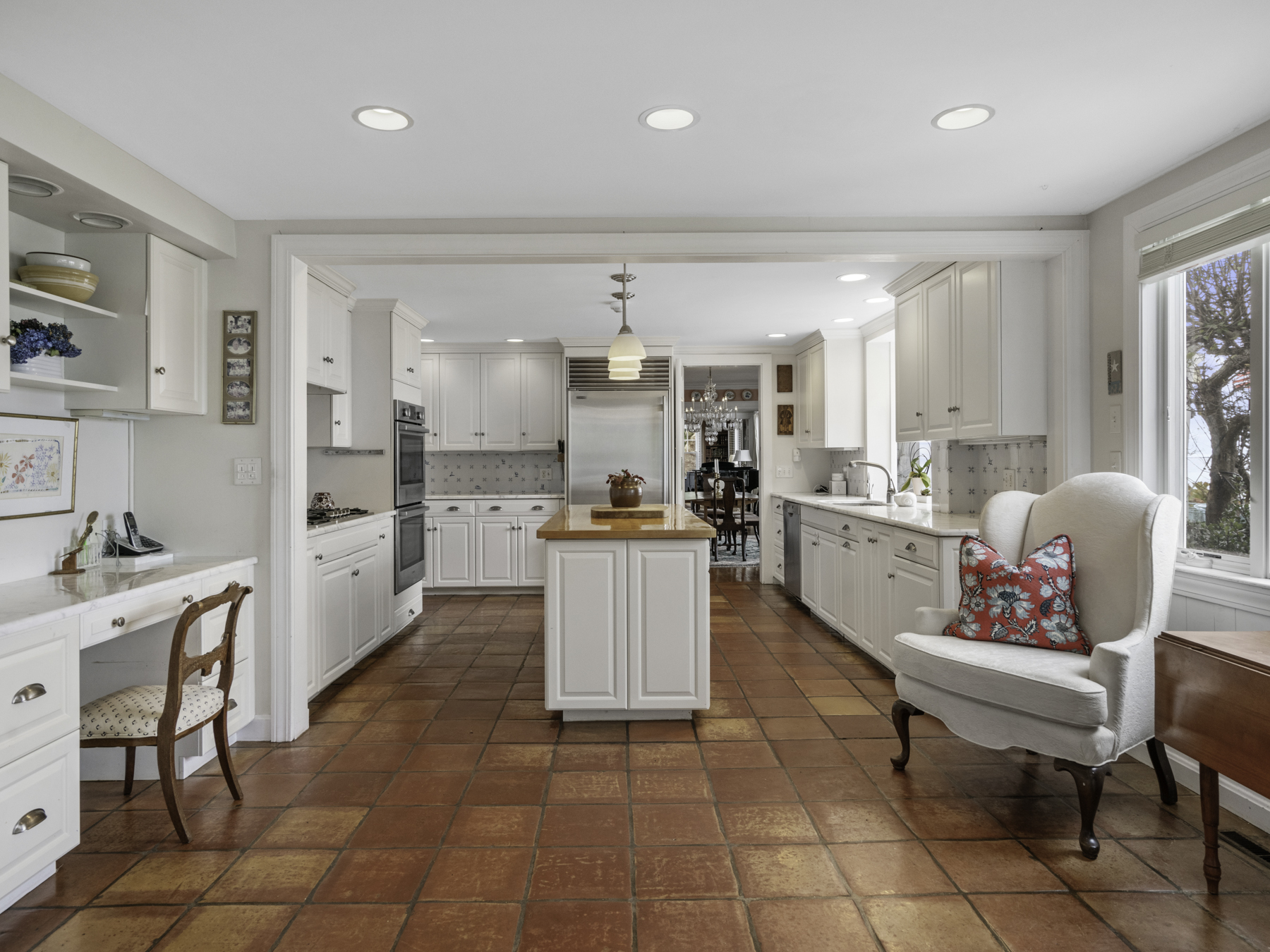 247 King Caesar Road