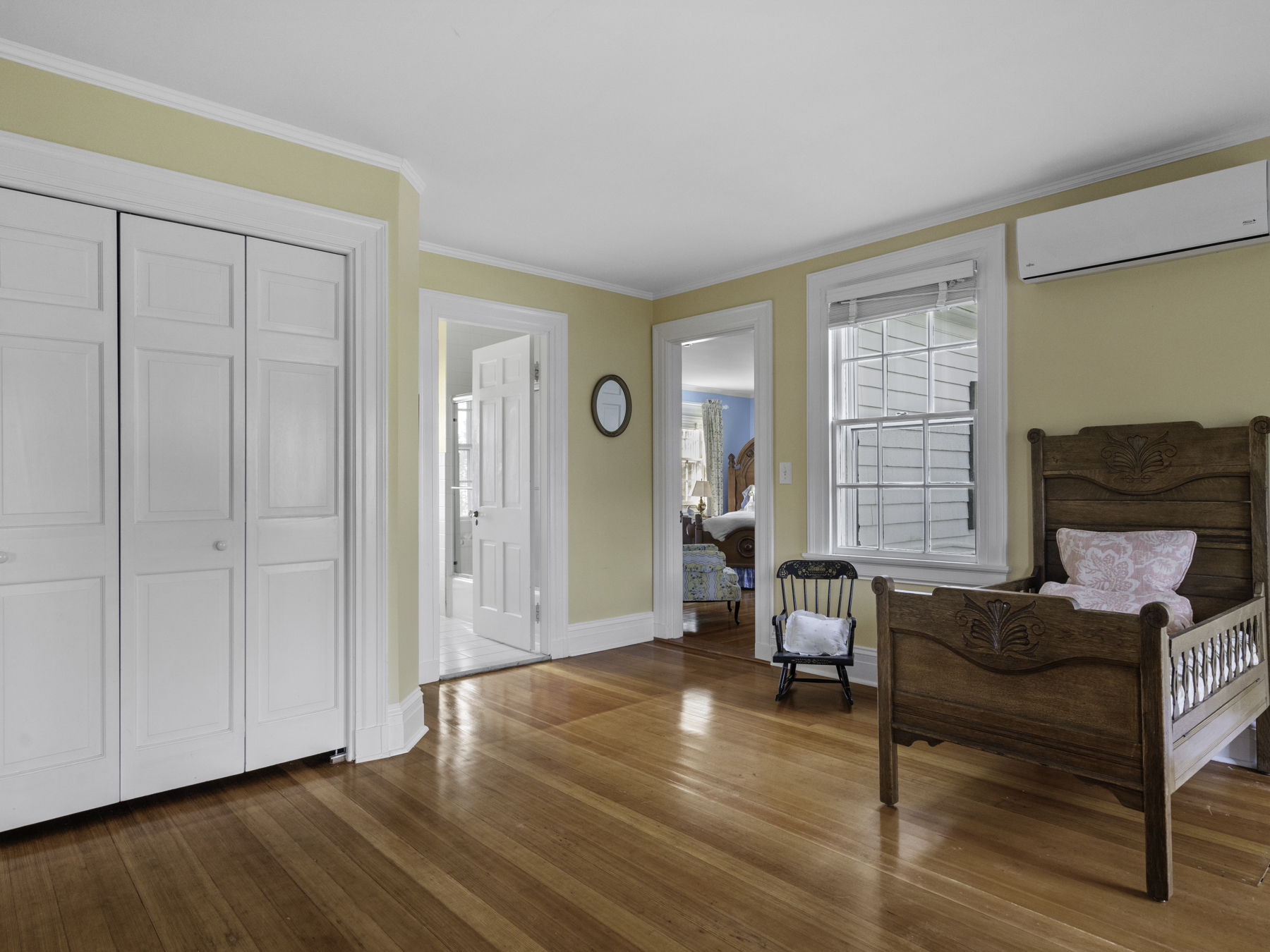 247 King Caesar Road