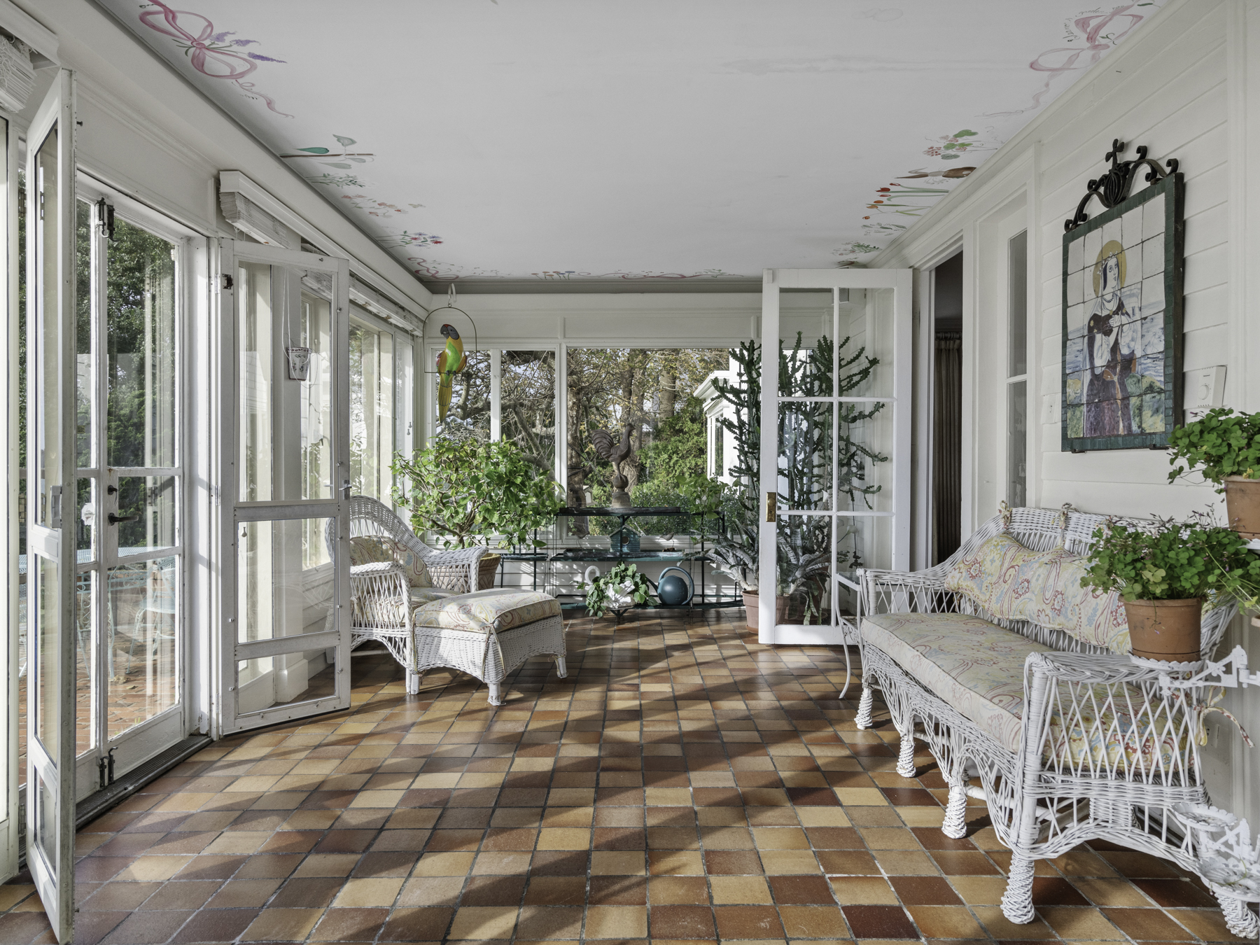 247 King Caesar Road