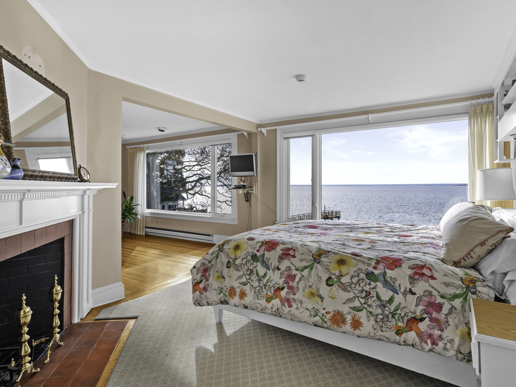 247 King Caesar Road