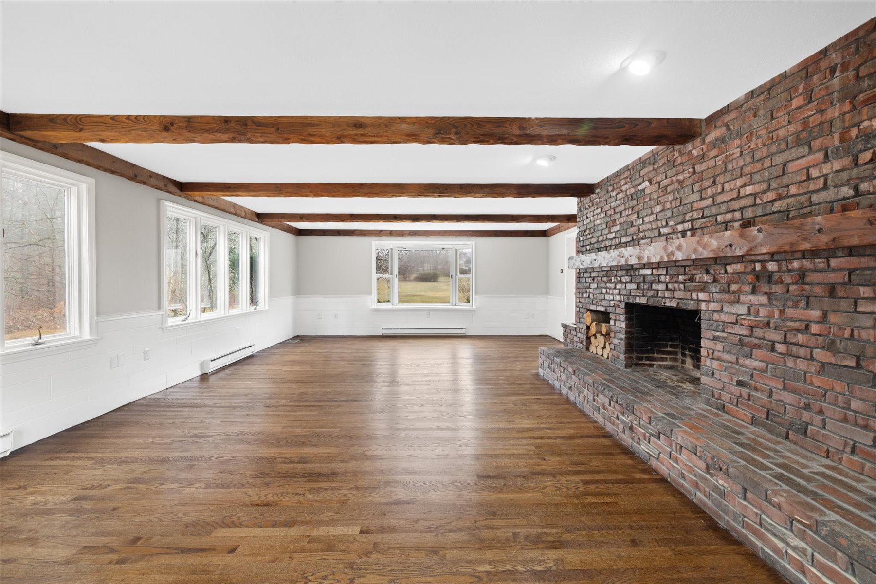112 Riverside Drive