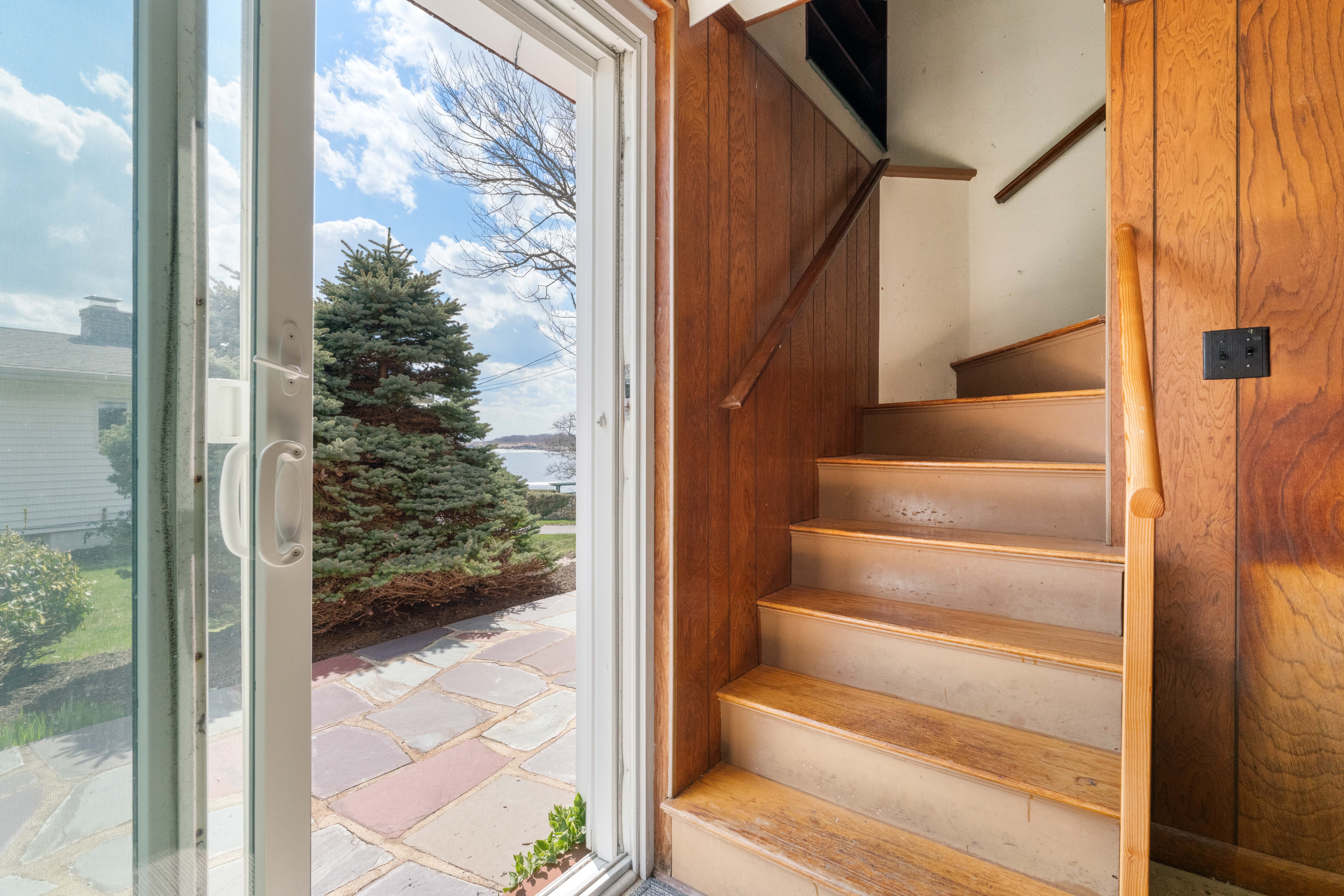 3 Fuller St 