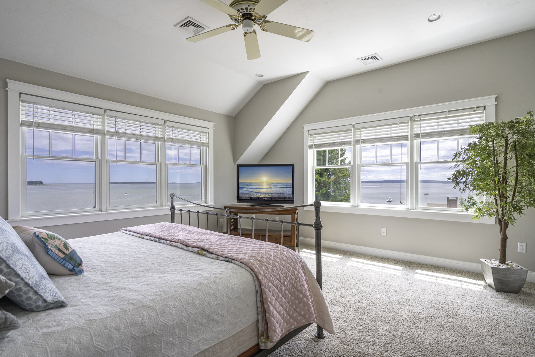 62 Shore Drive