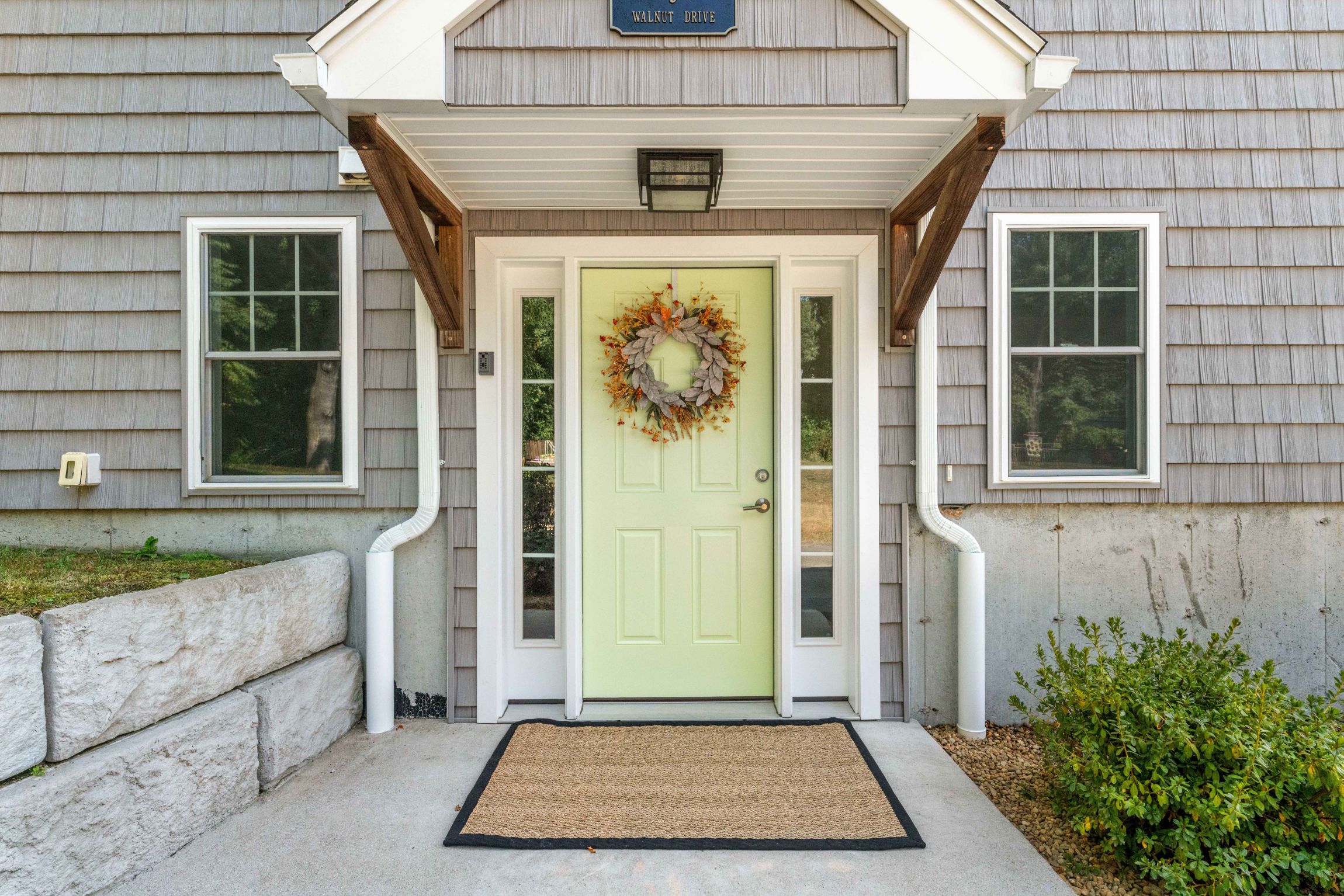 9 Walnut Dr 