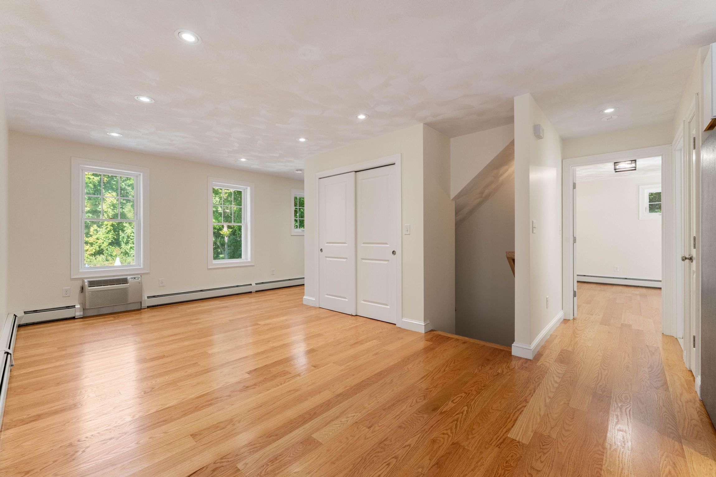 9 Walnut Dr 