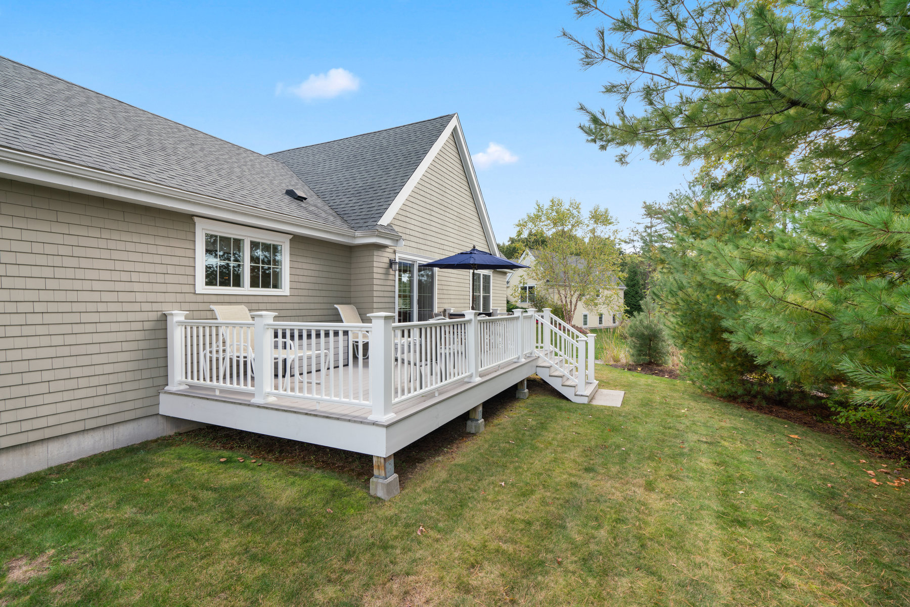 105 Seton Highlands