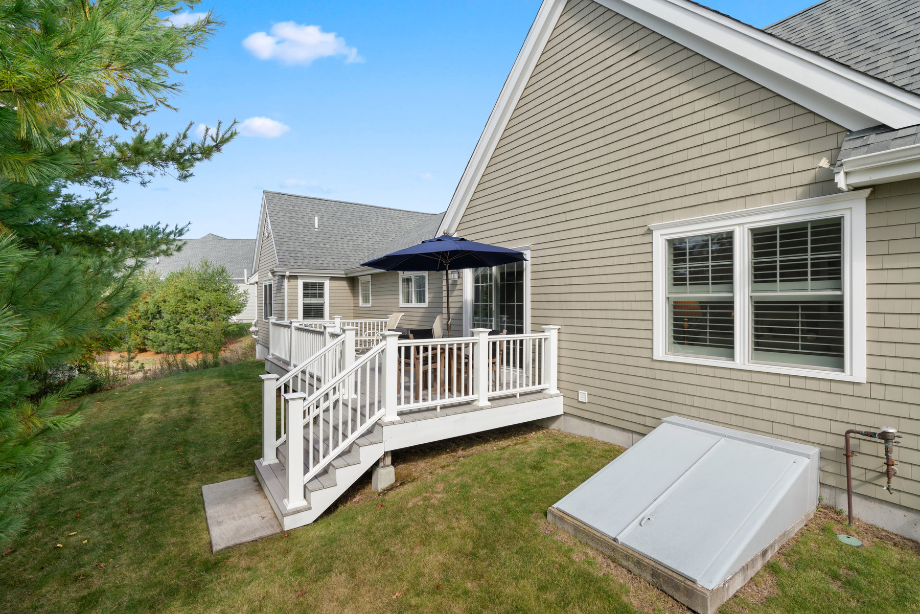105 Seton Highlands