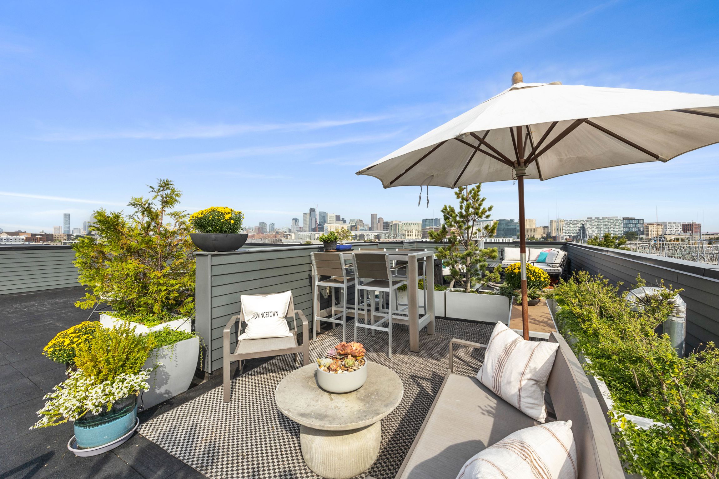 509 E 1st Street 5