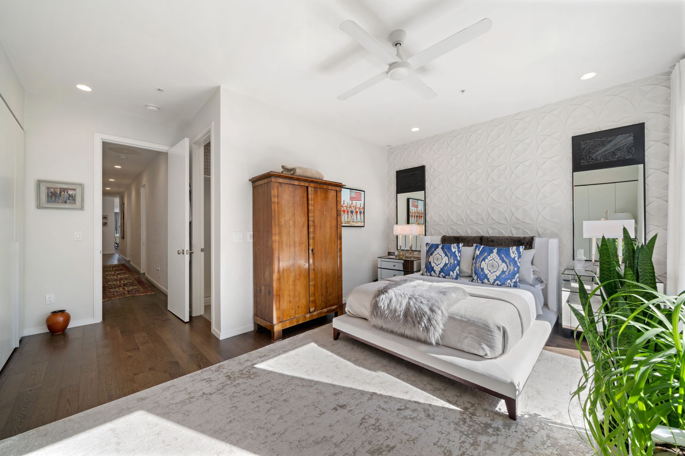 509 E 1st Street 5