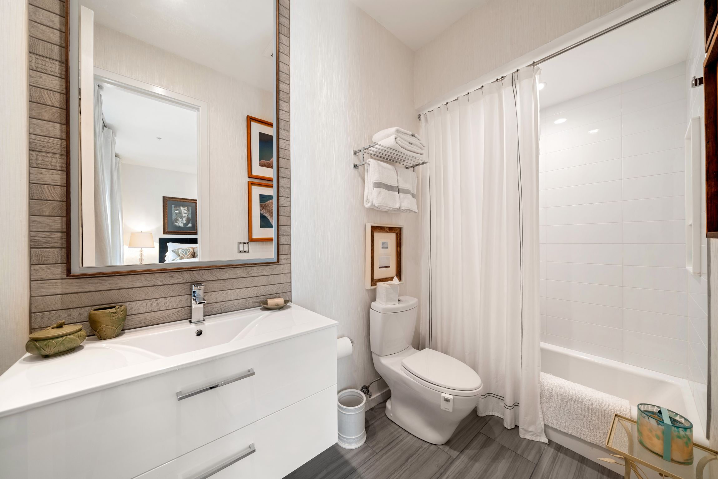 509 E 1st Street 5