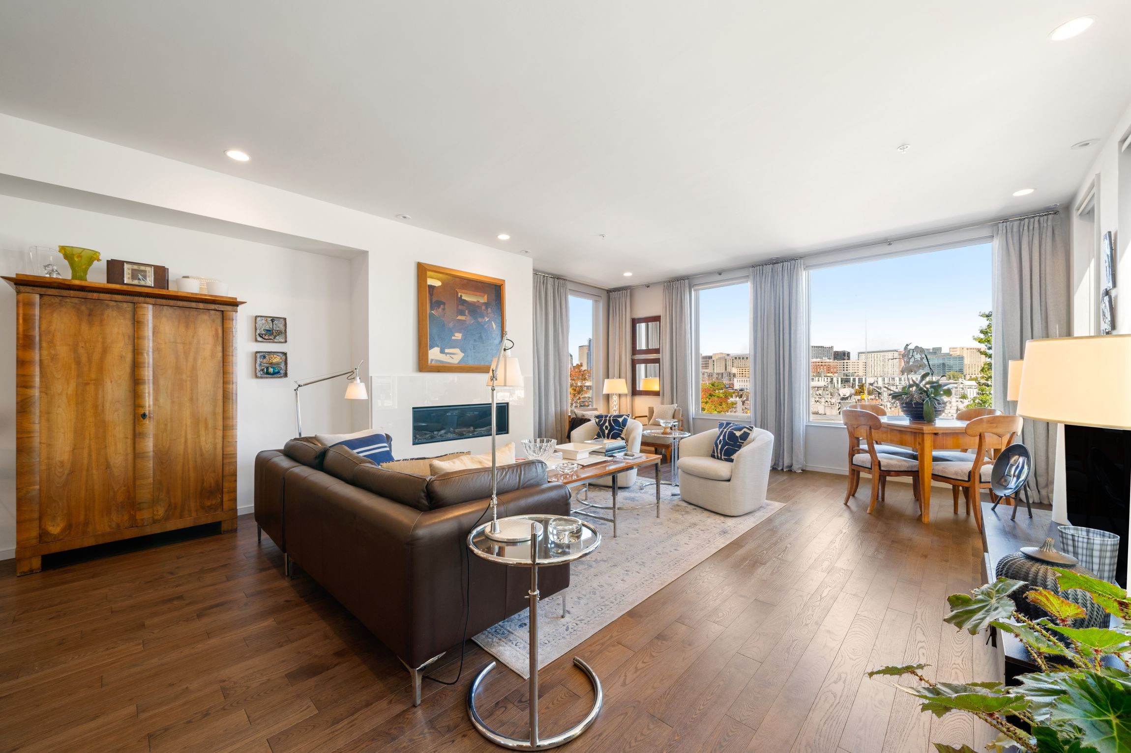509 E 1st Street 5