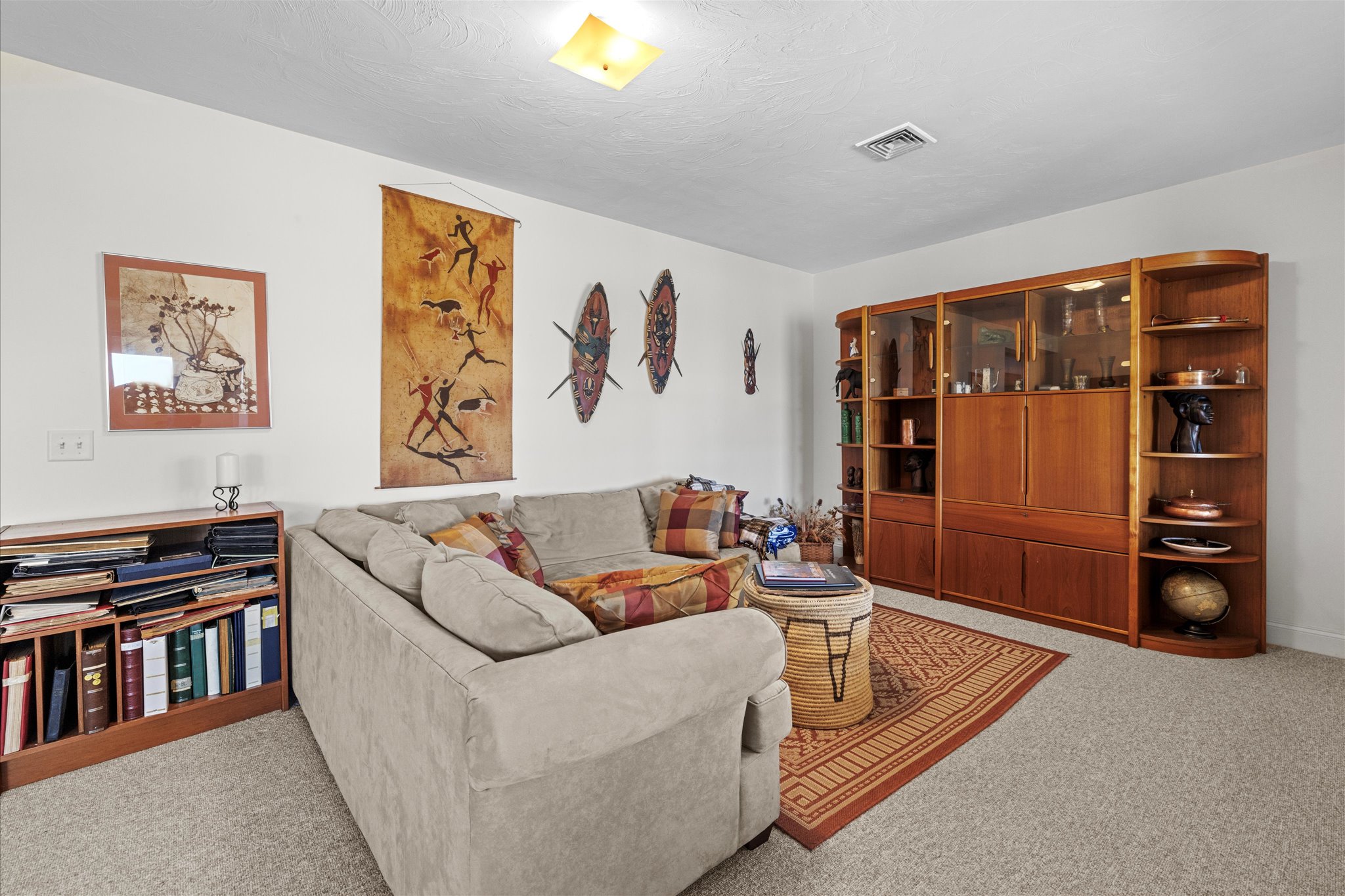 176 Black Cat Rd
