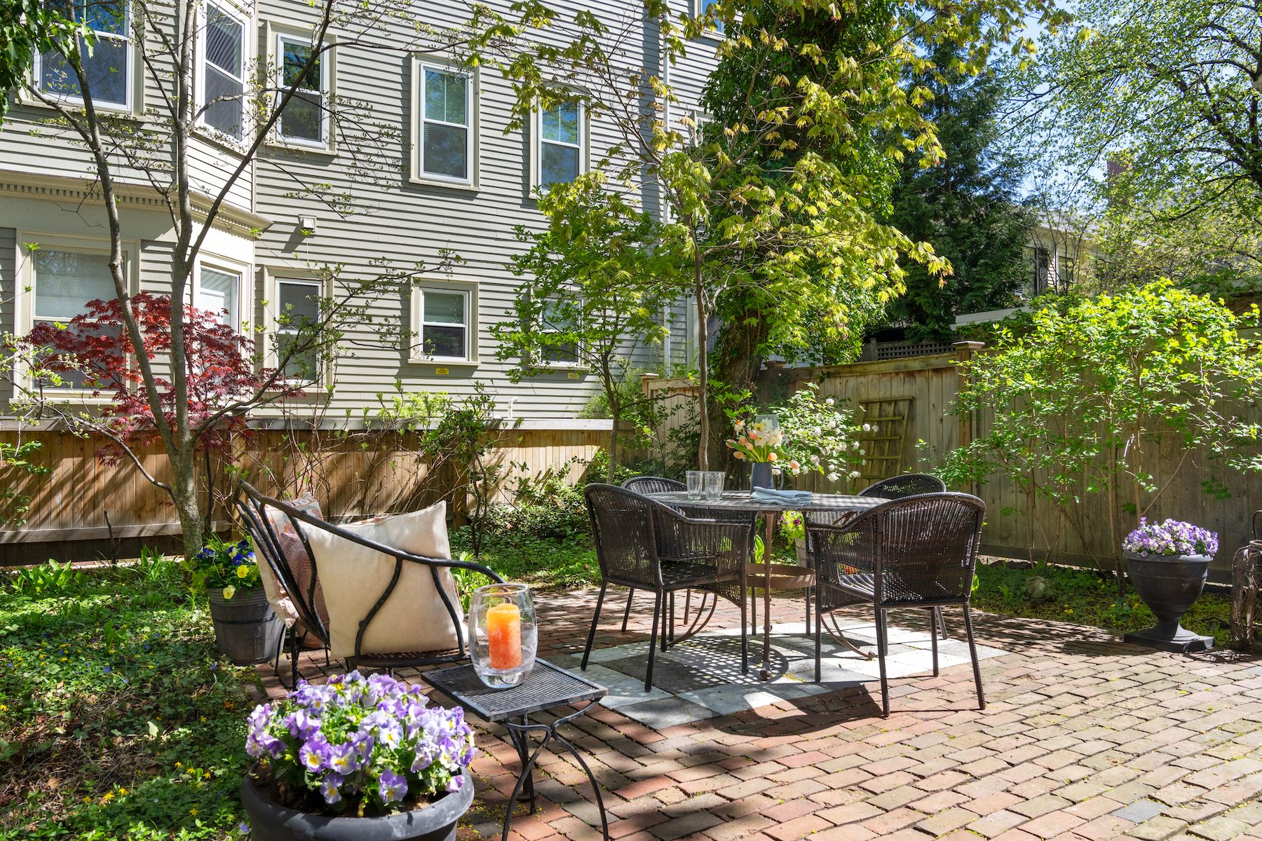 159 Mount Auburn Street 