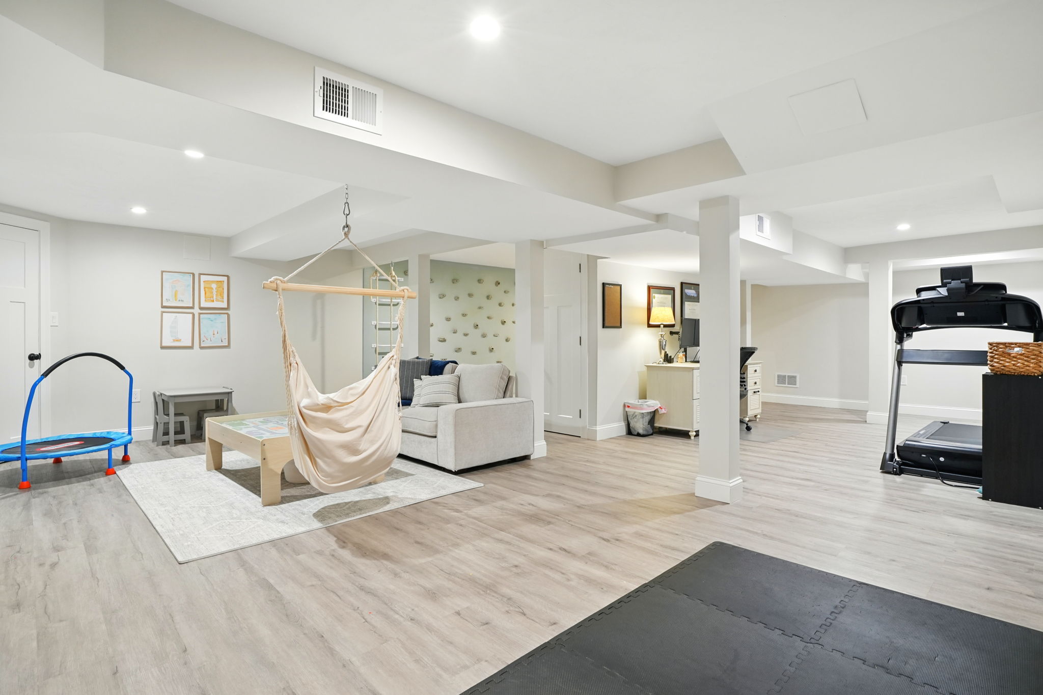 20 Stoney Brook Cir