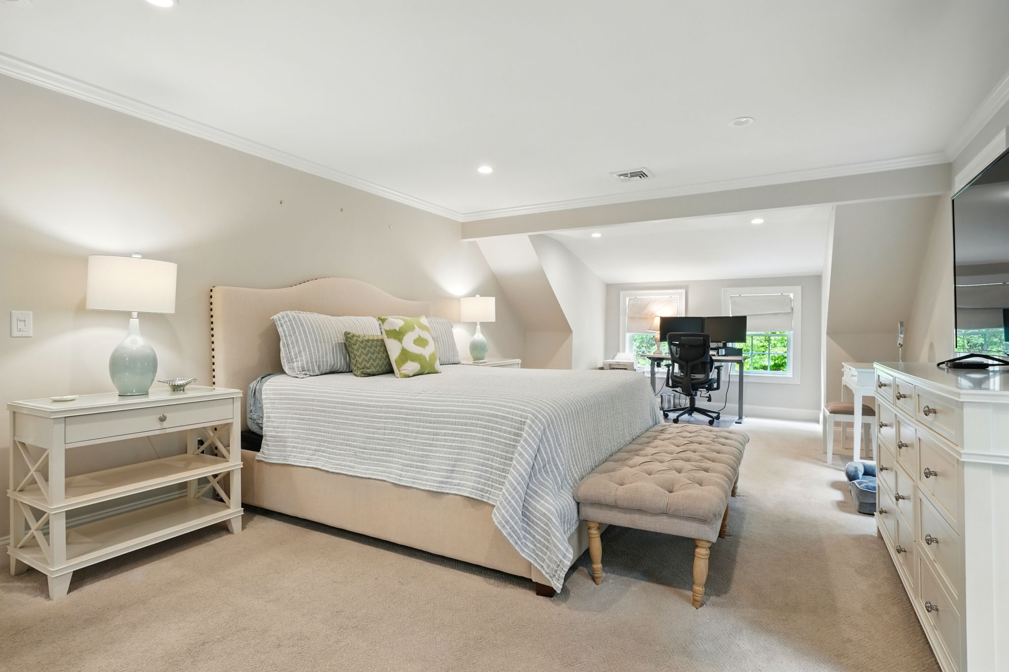 20 Stoney Brook Cir