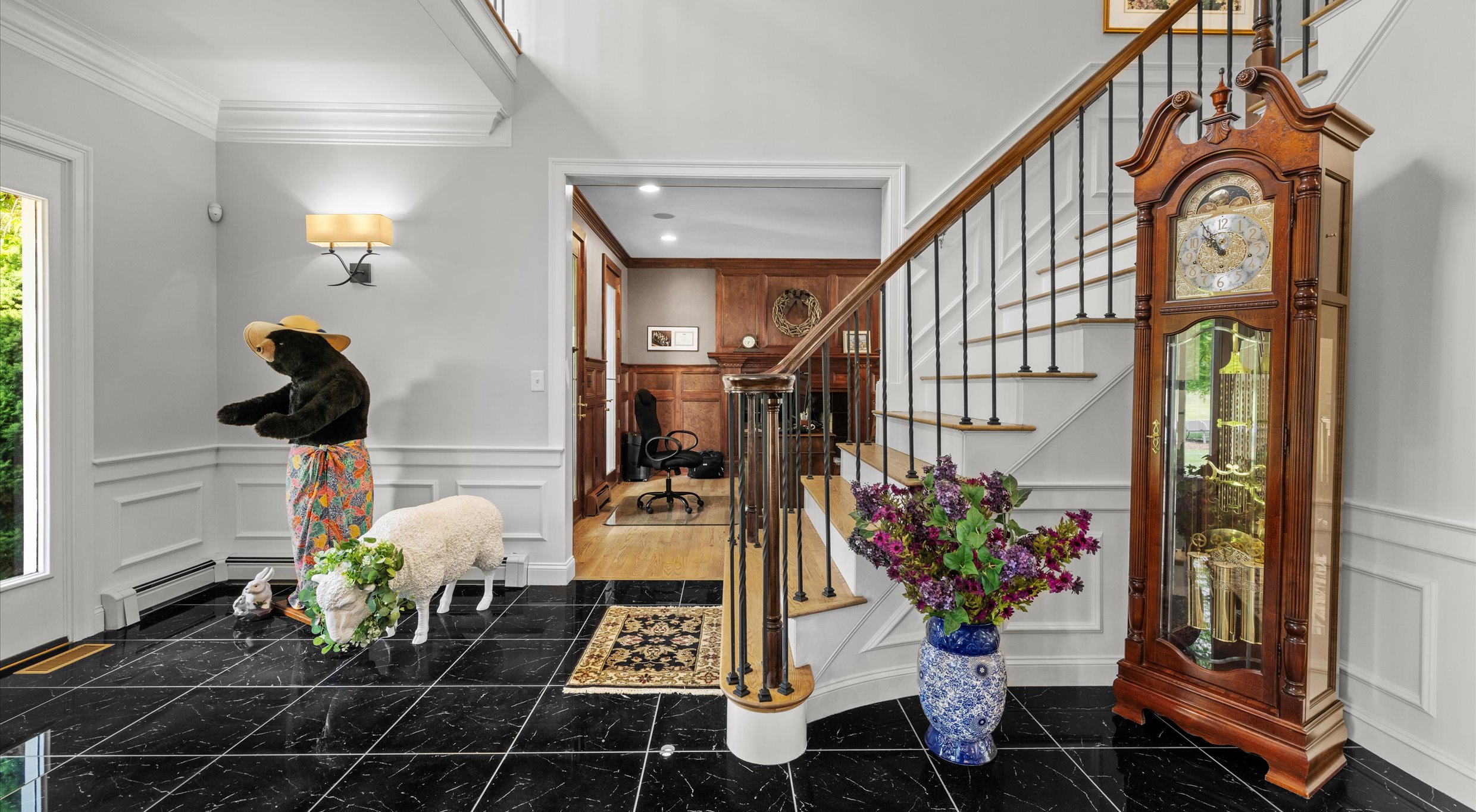 263 Country Club Way