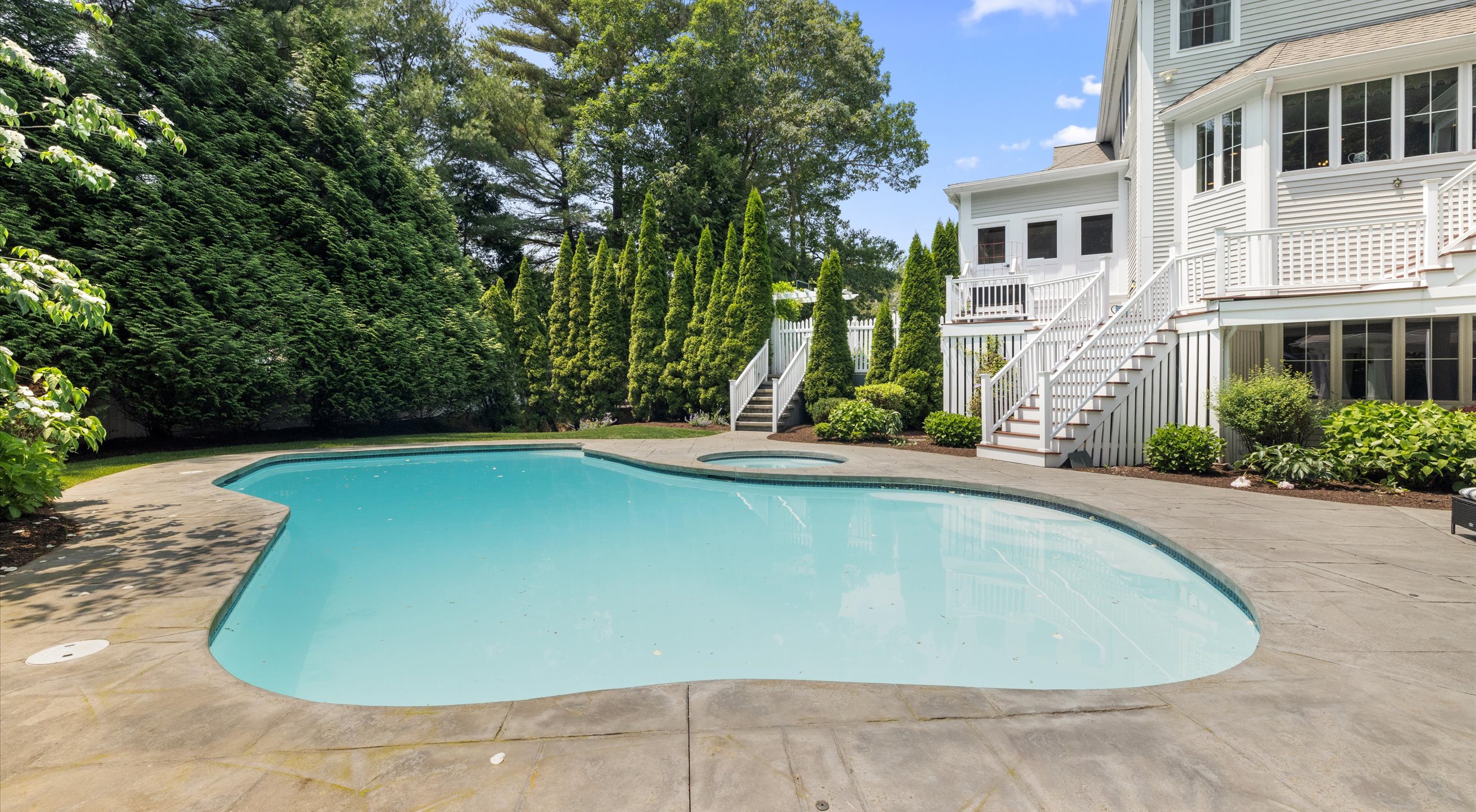 263 Country Club Way