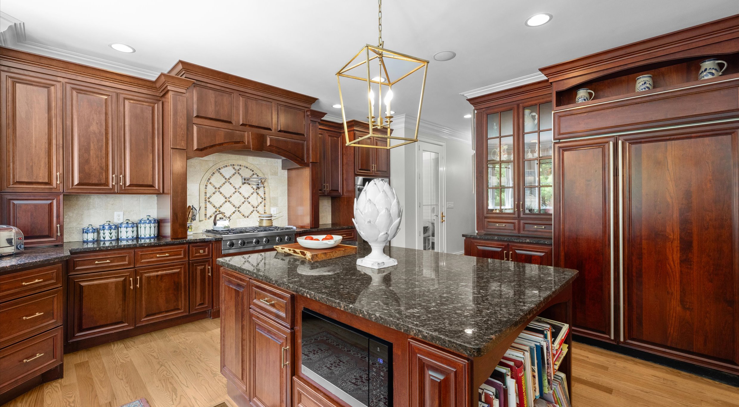 263 Country Club Way