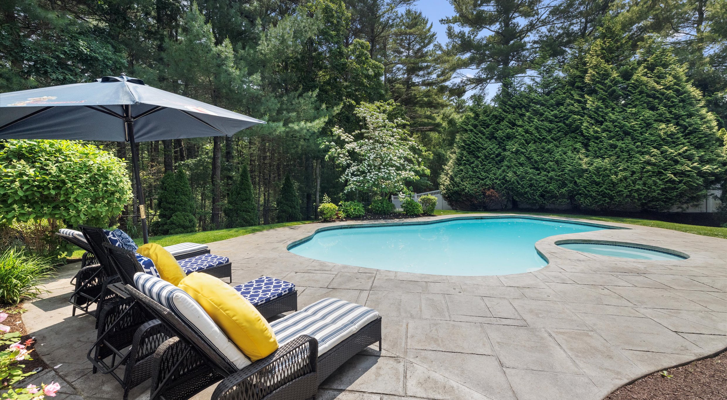 263 Country Club Way