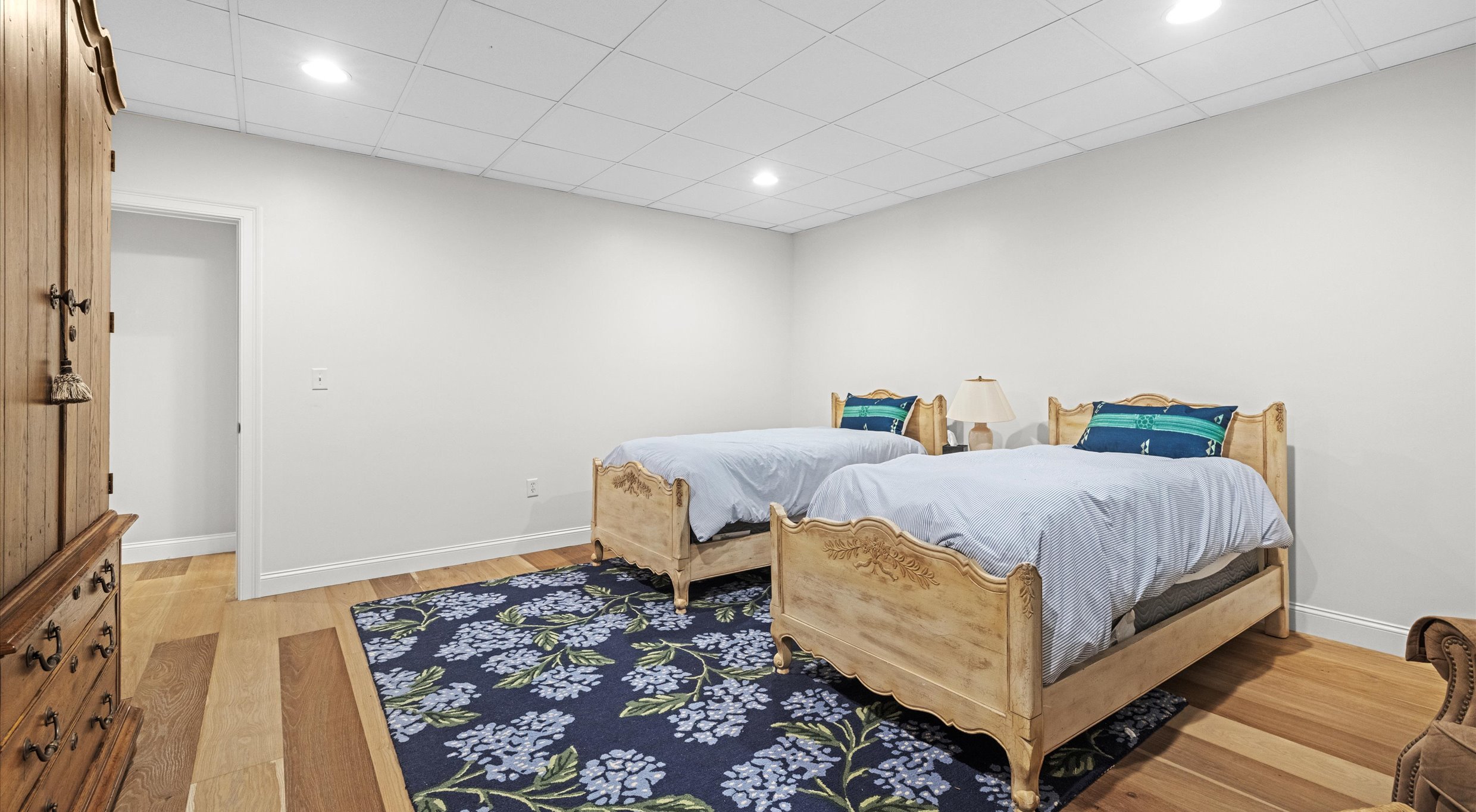 263 Country Club Way