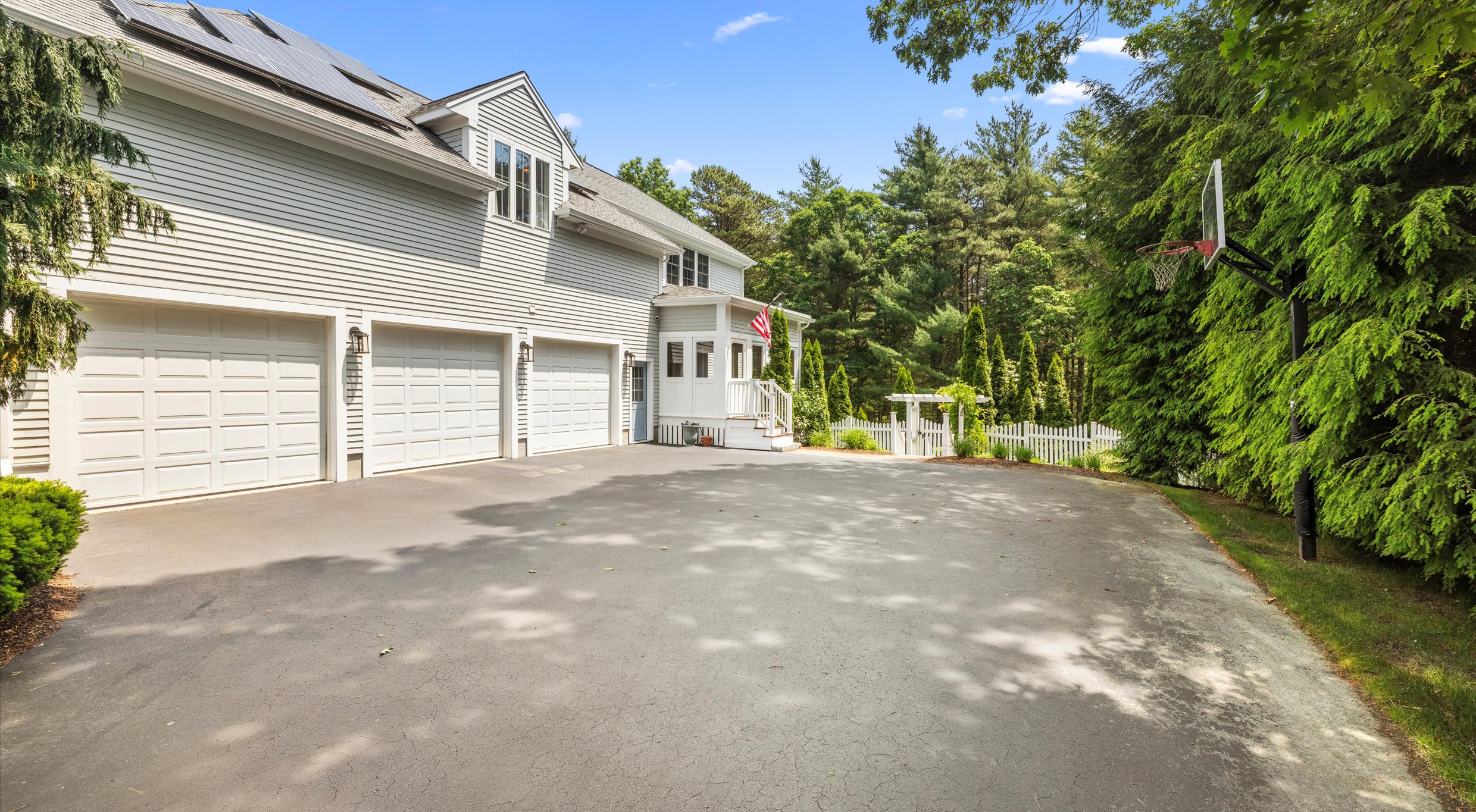 263 Country Club Way