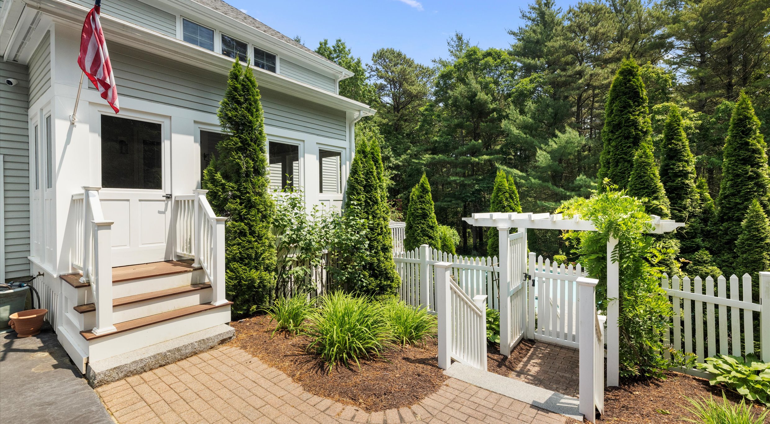 263 Country Club Way