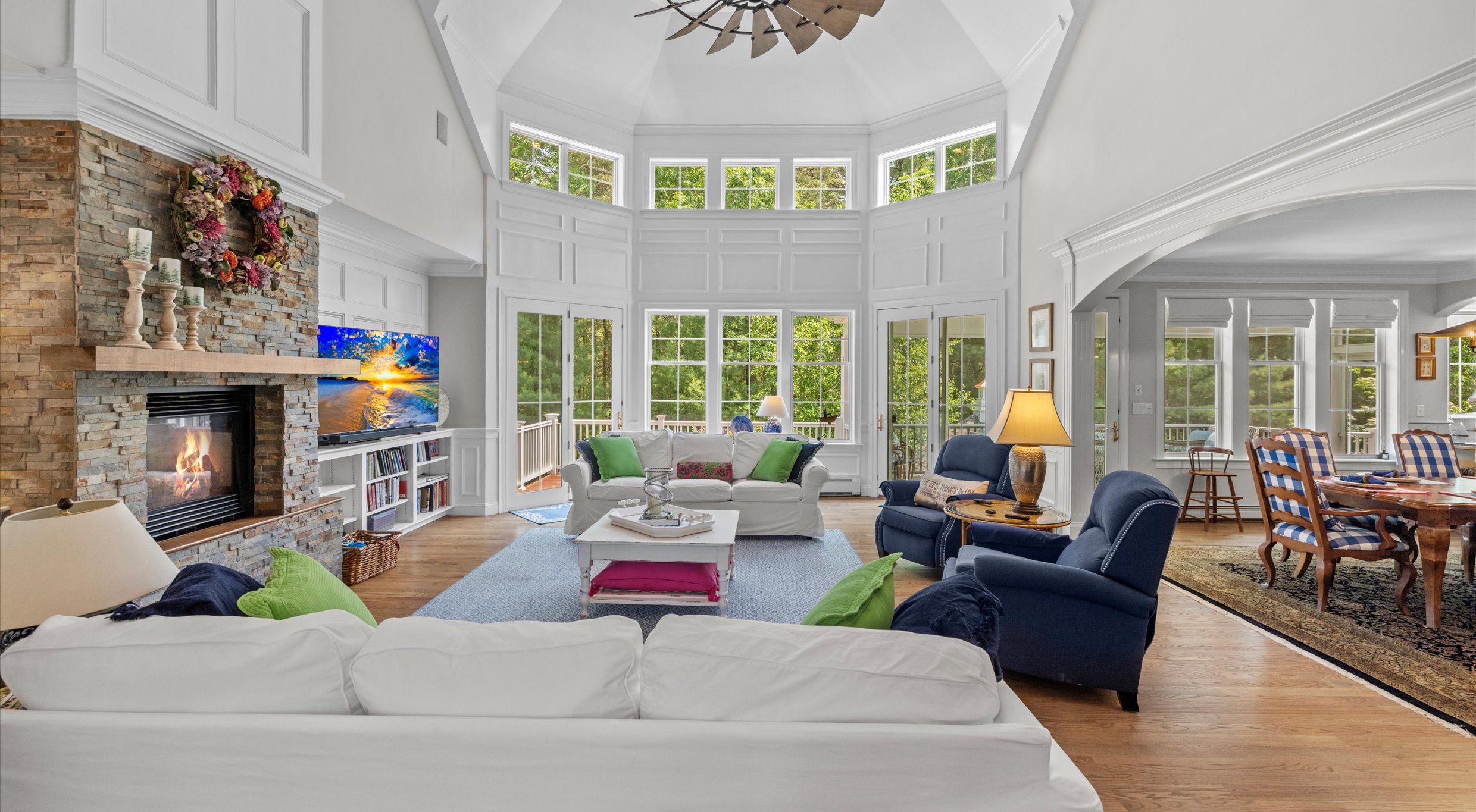 263 Country Club Way