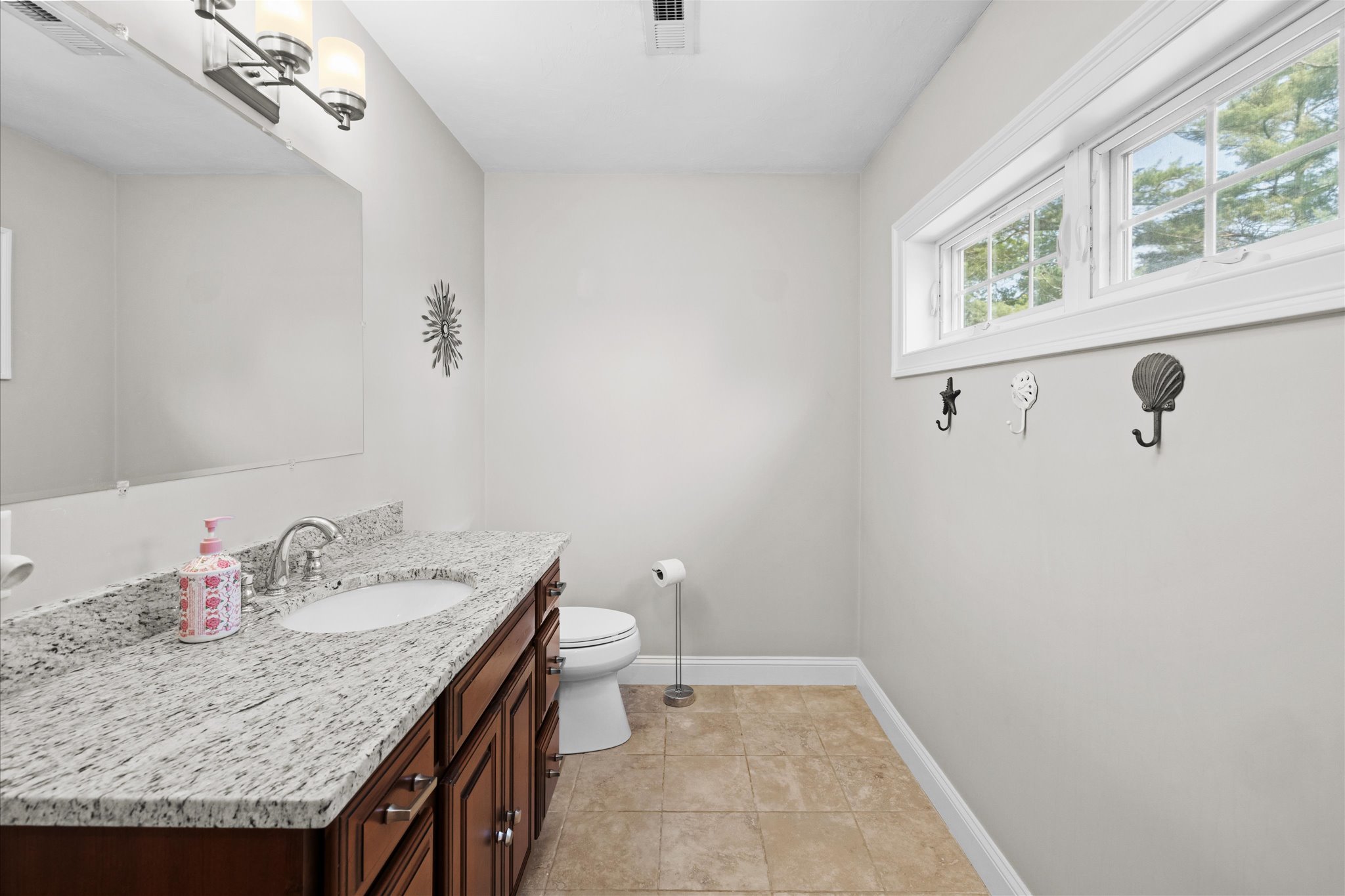 294 Country Club Way