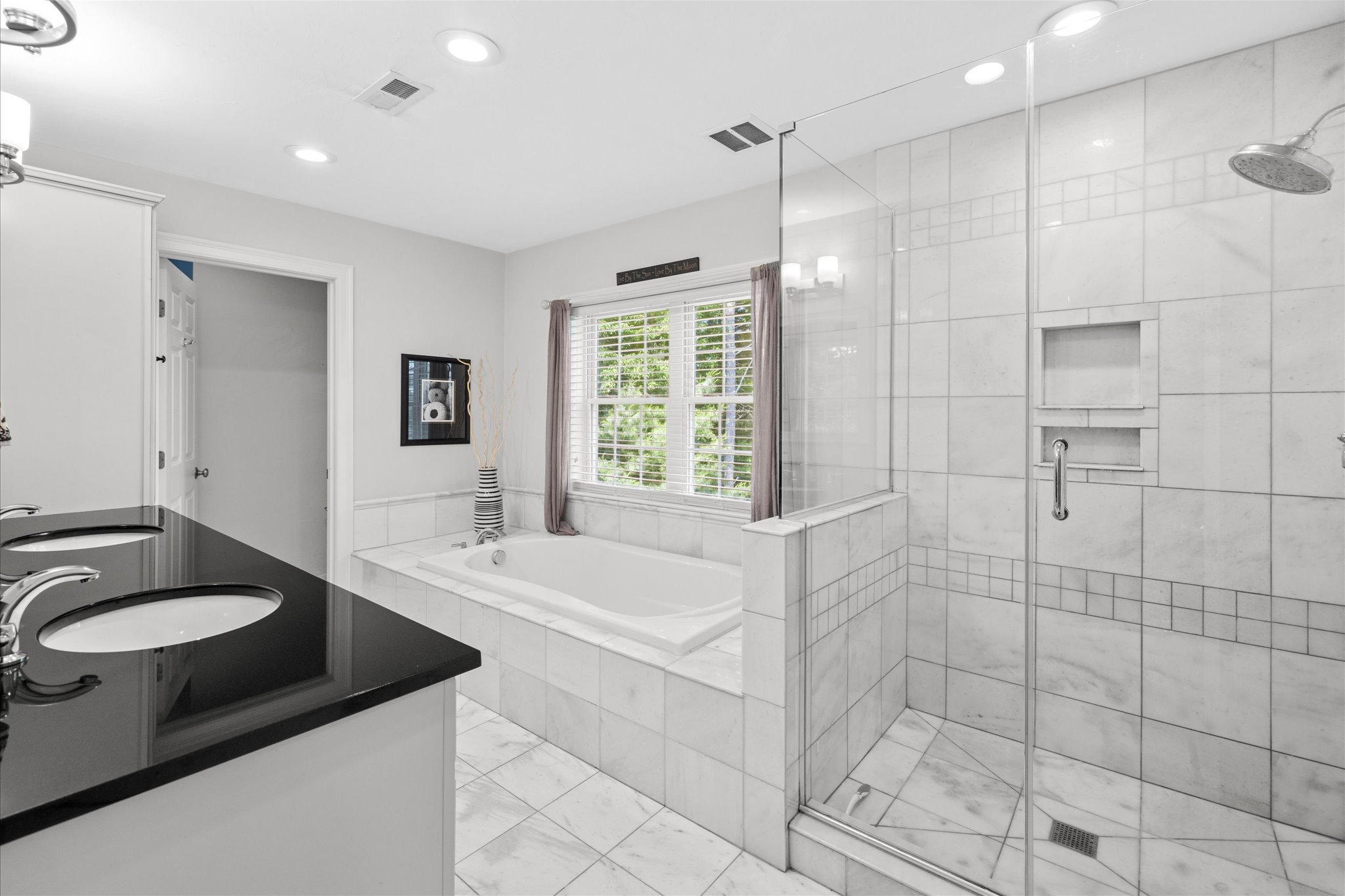 294 Country Club Way